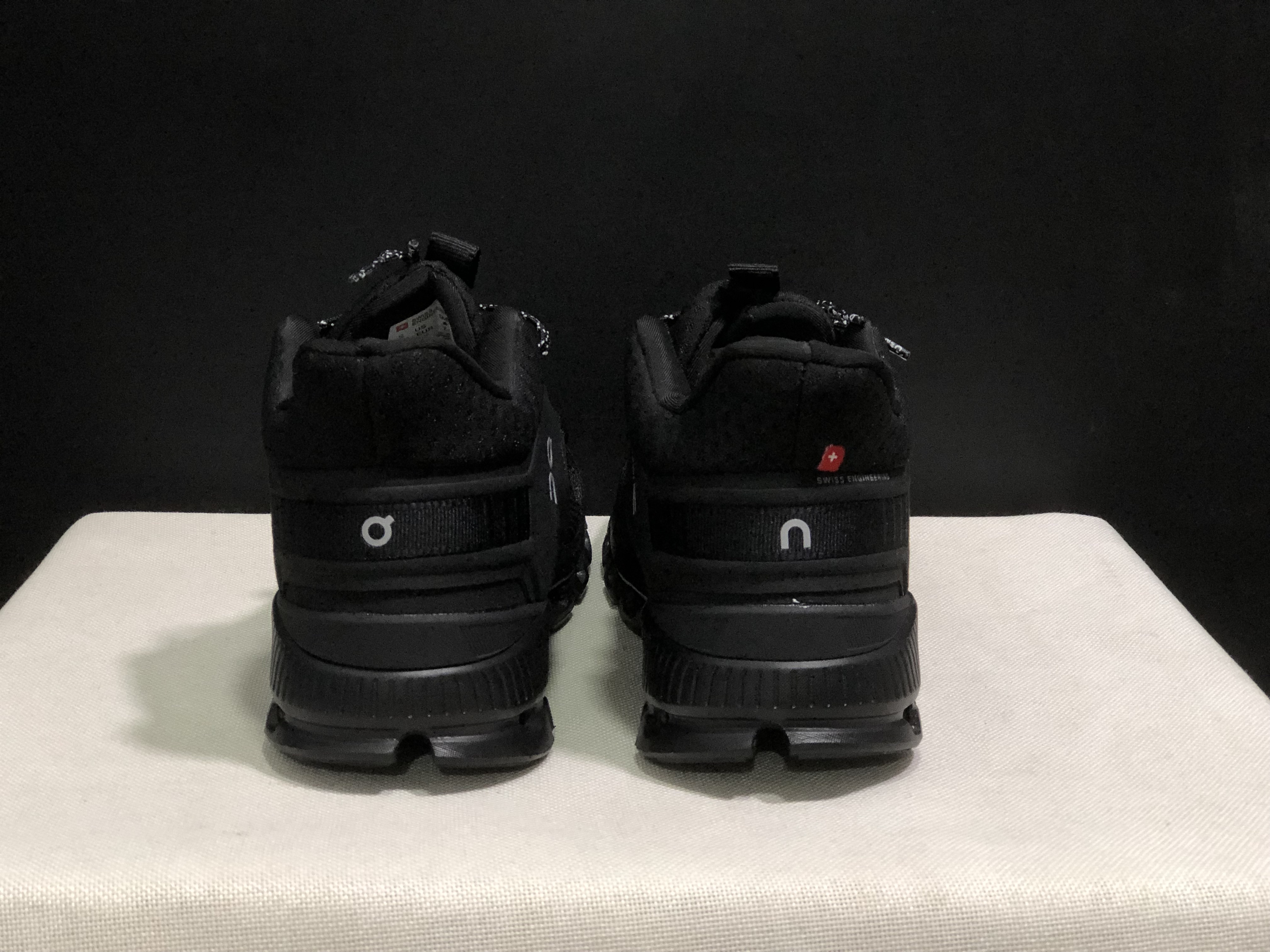 On Running Cloud Hi Edge Outdoor Training Running Shoes All Black