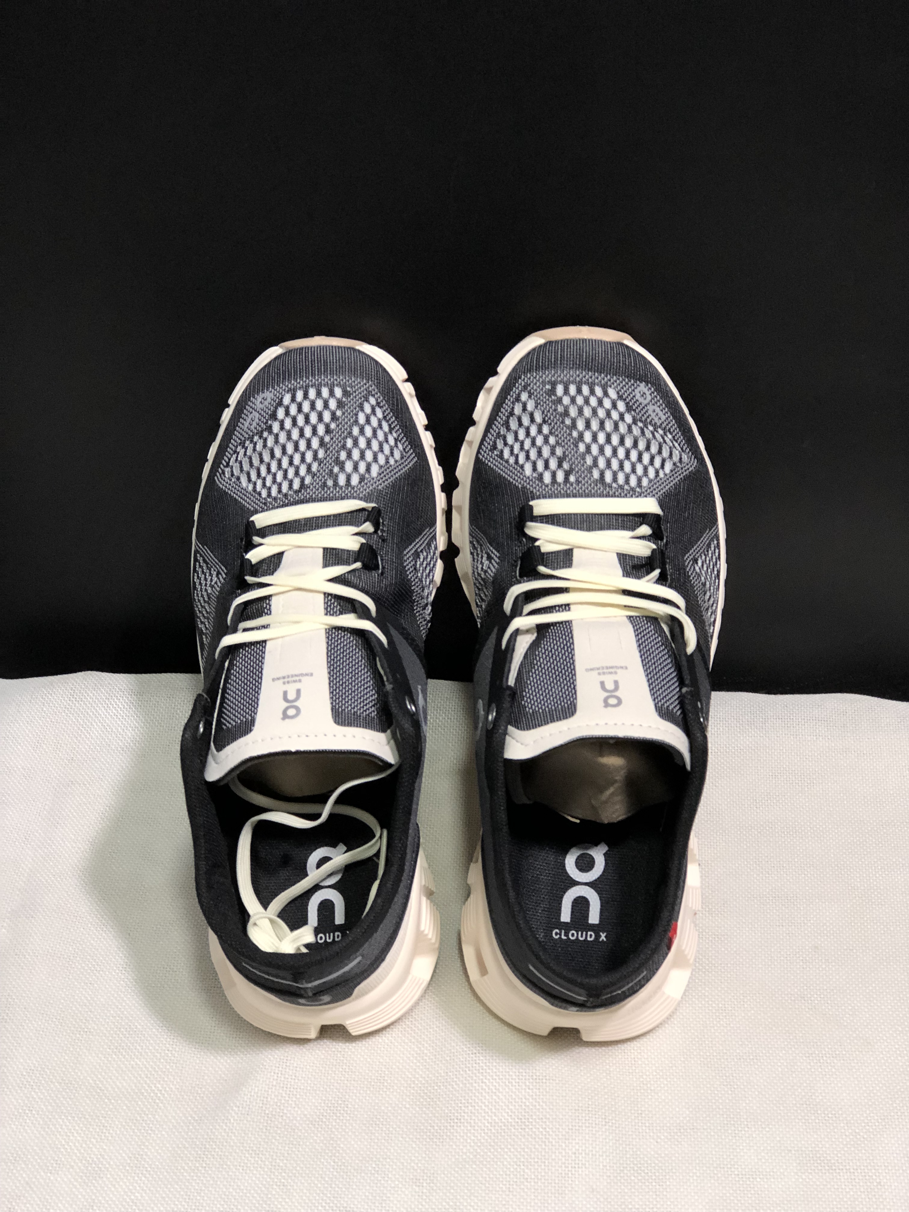 On Running Cloud X3 Shift Multi-Functional Running Shoes Black/Asphalt