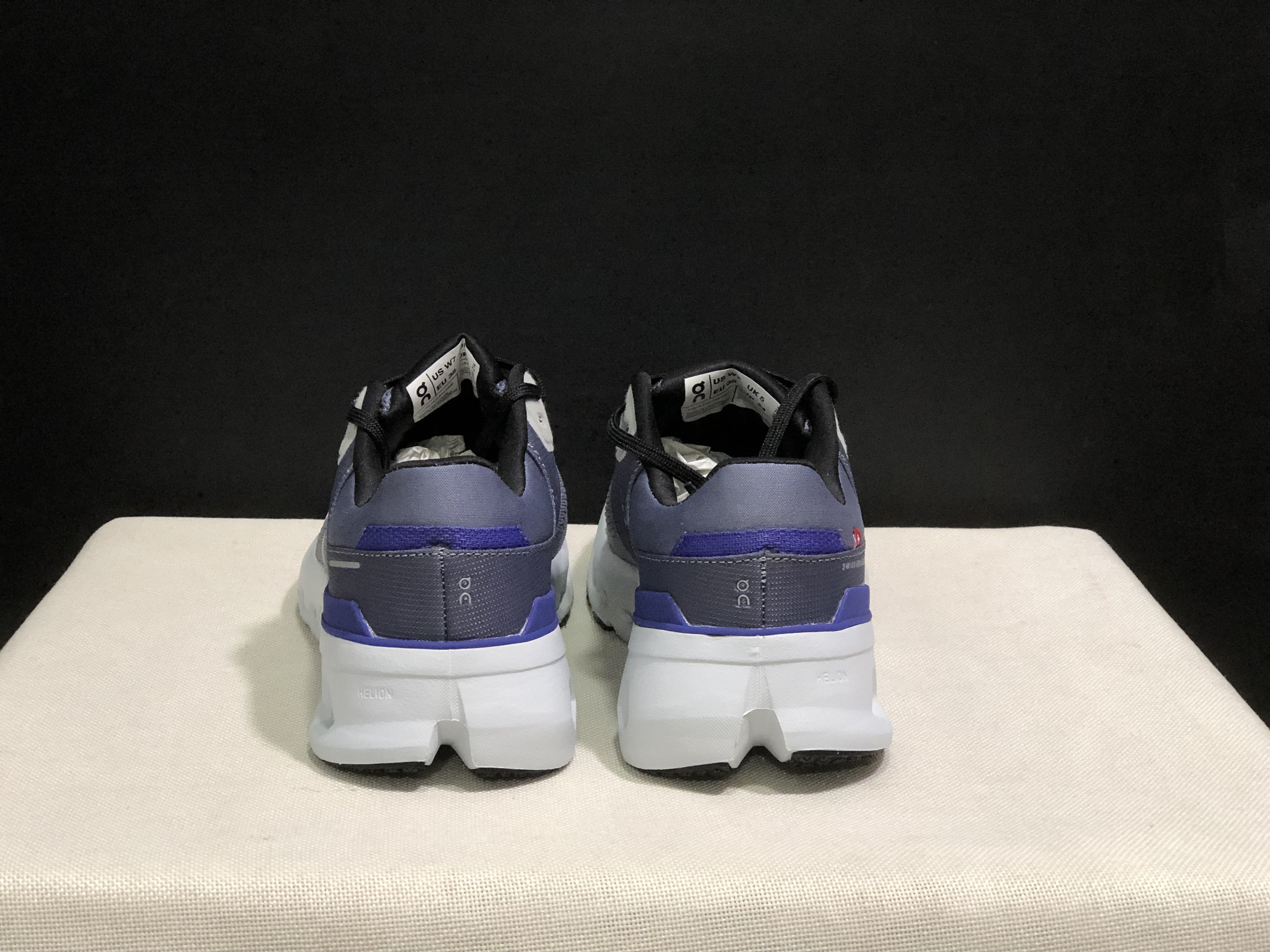 On Running Cloudrunner 2 Mesh Breathable Grey Running Shoes