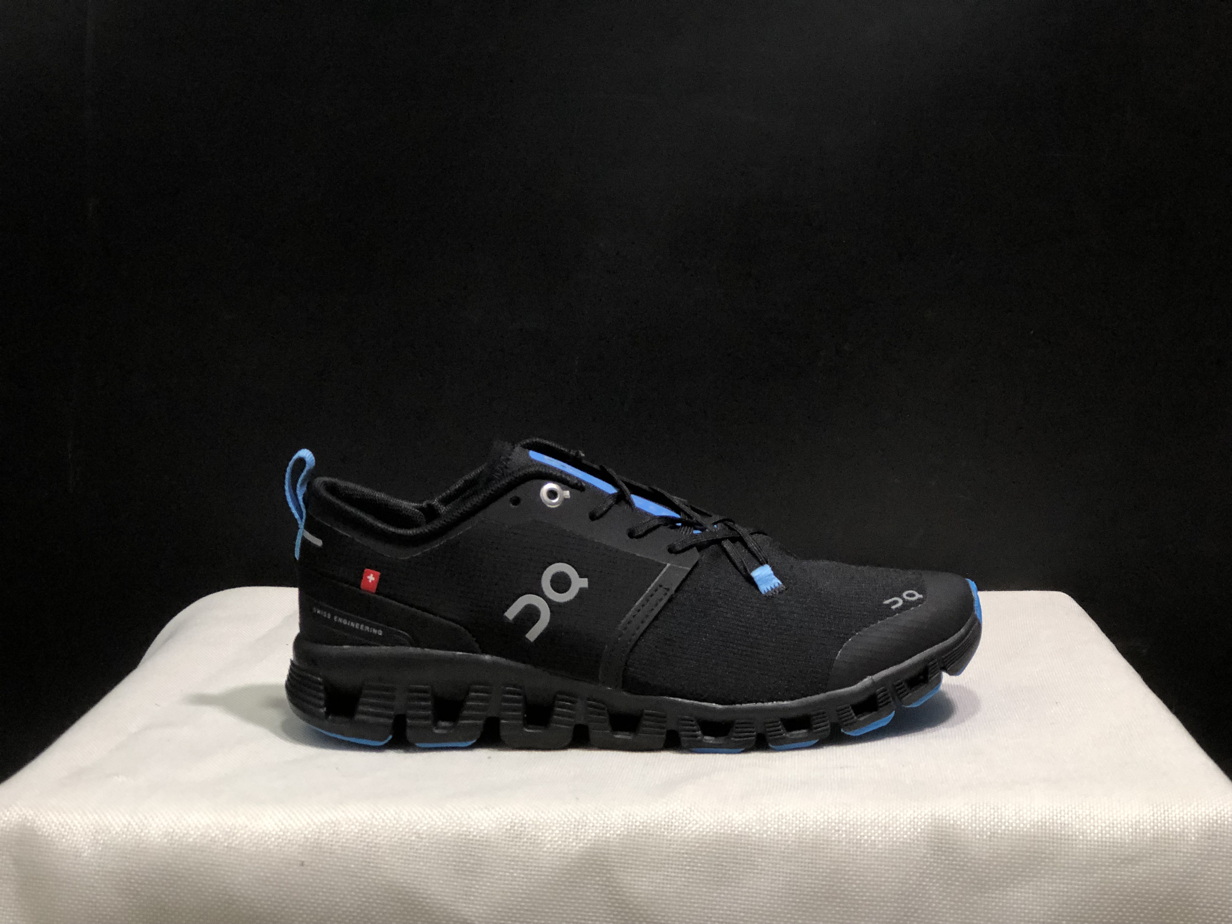 On Running Cloud X3 Shift Multi-Functional Running Shoes Black/Blue