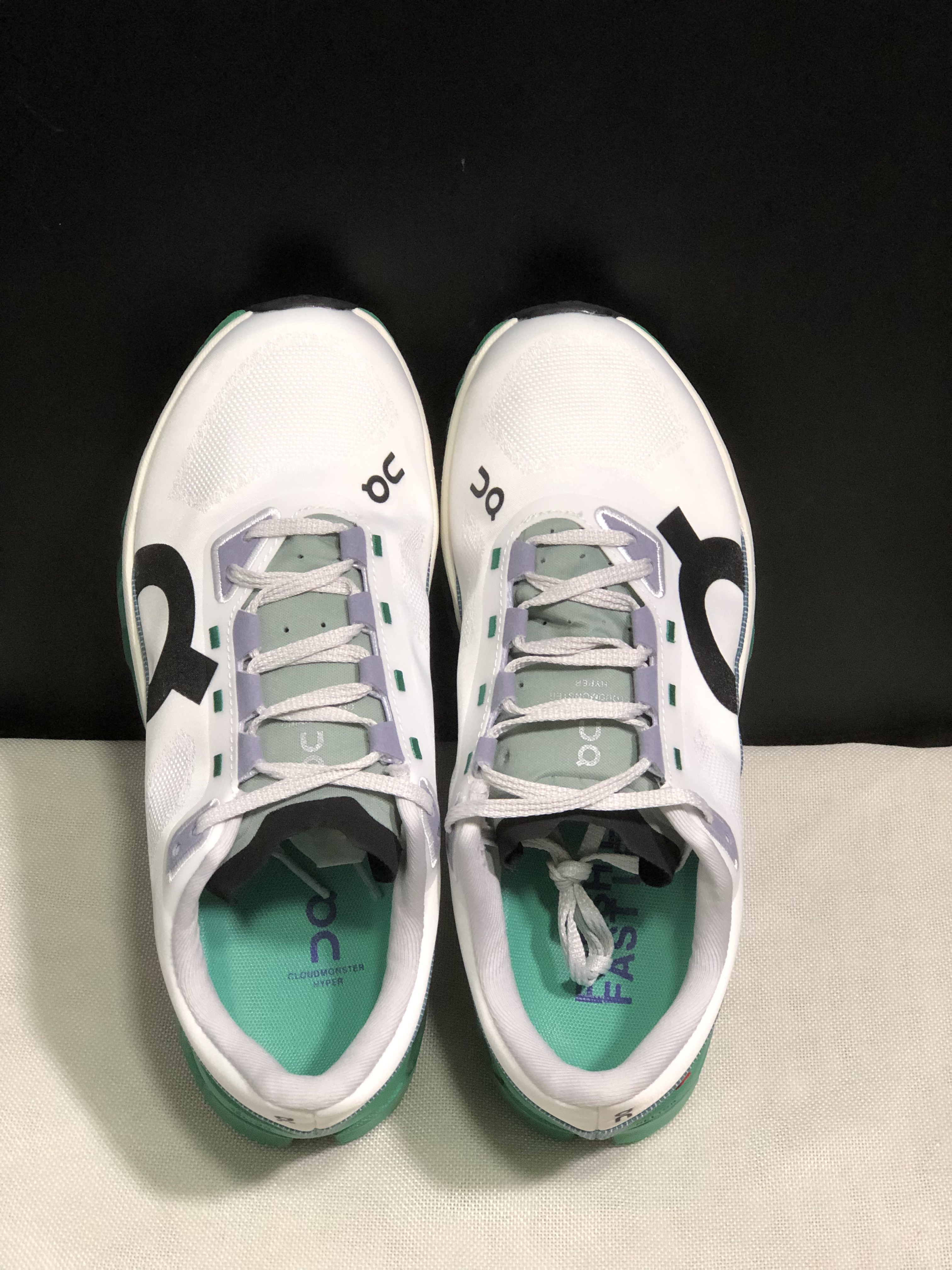 On Running Cloudmonster Hyper Running Shoes White/Green