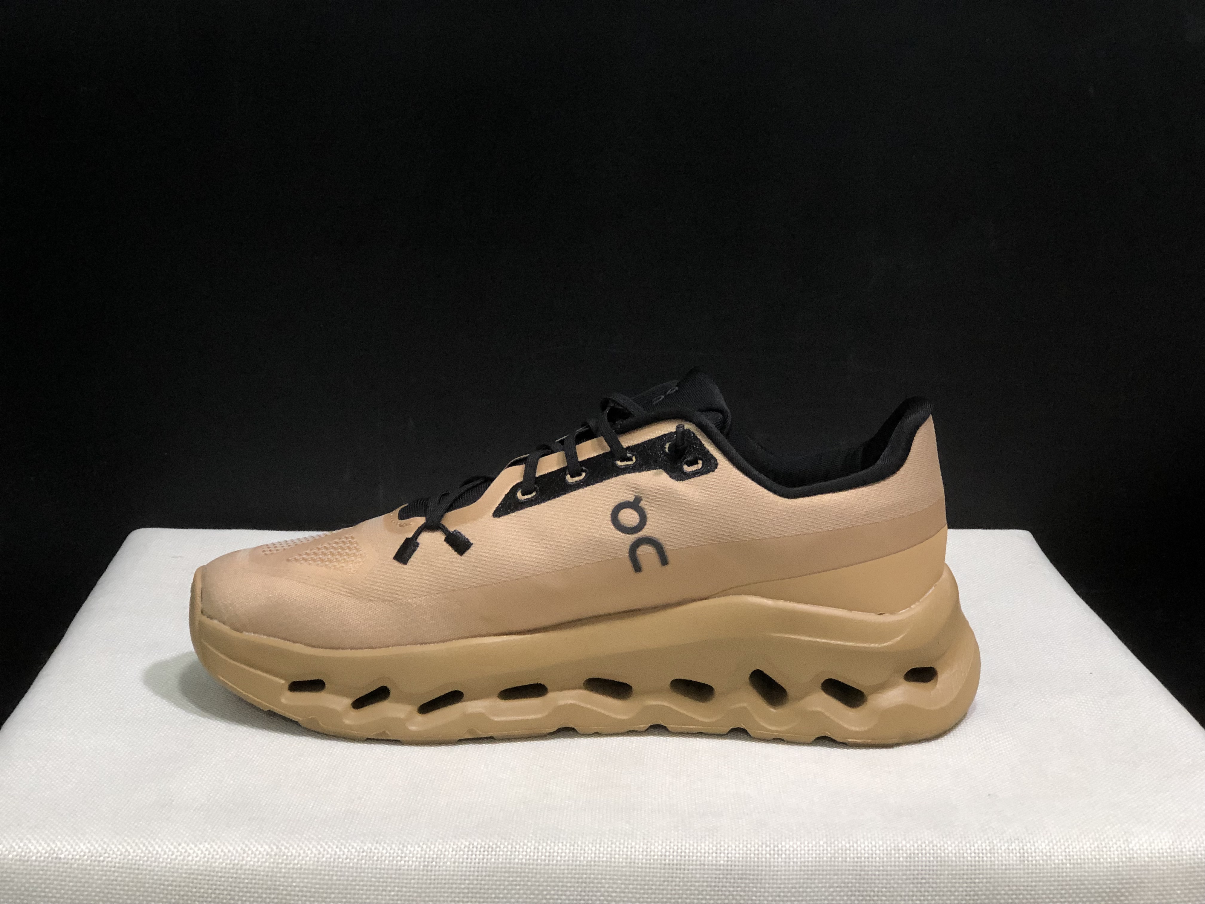 On Running Cloudtilt Durable Casual Life Shoes Earthy Yellow