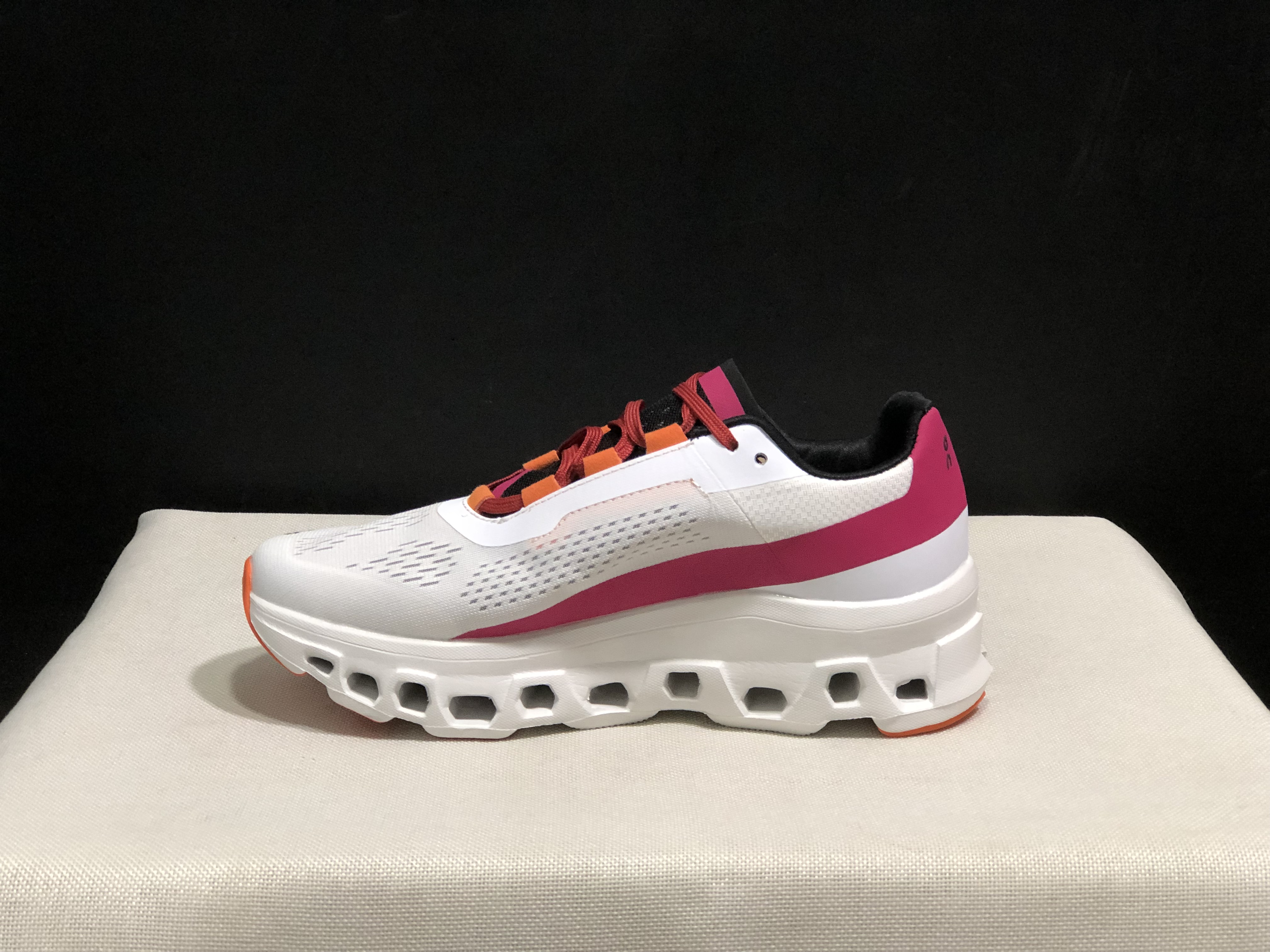 On Running Cloudmonster Anti-Slip Running Shoes Lime/Rust Red