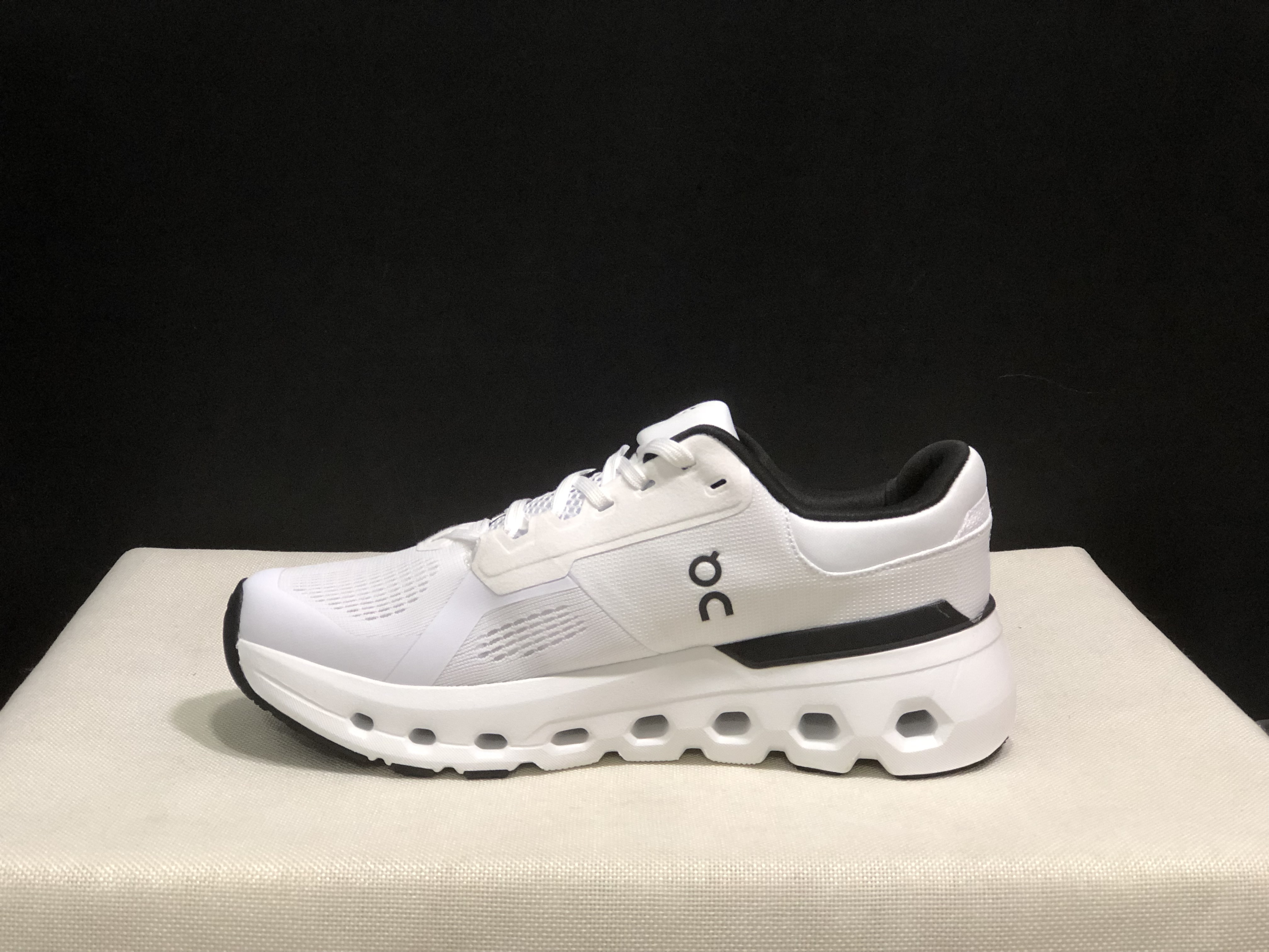 On Running Cloudrunner 2 Mesh Breathable Running Shoes White/Black