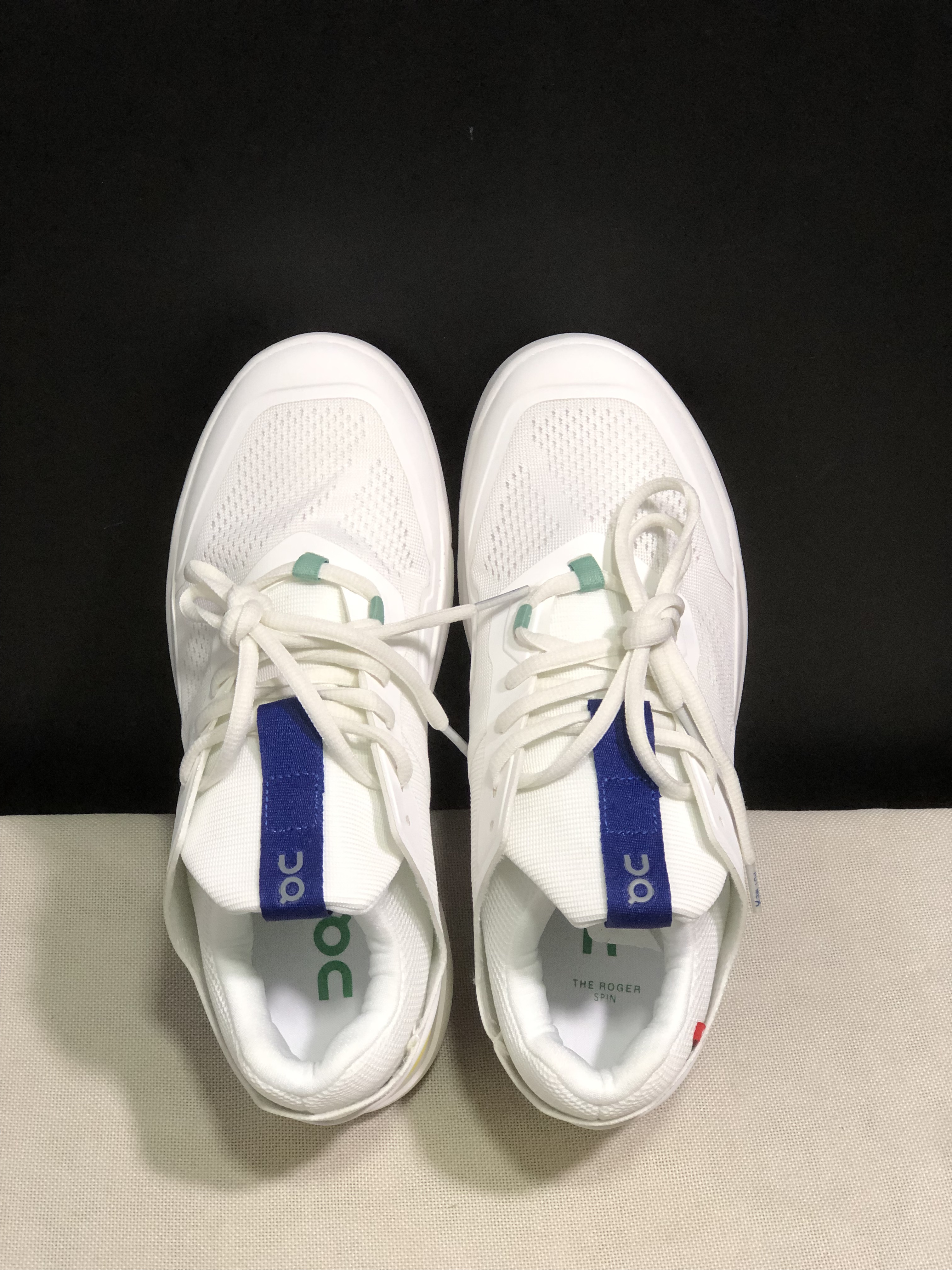 On Running The Roger Spin Breathable Mesh Sneakers Blue White/Pink Sole