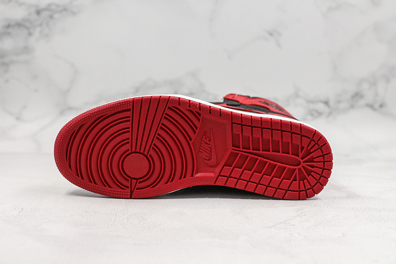 Nike Air Jordan 1 Retro High-Top Bred 2001 Black Red Leather Sneakers