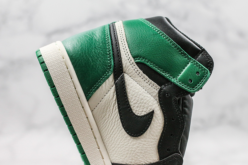 Nike Air Jordan 1 Retro High-Top OG Black/Pine Green Sneakers