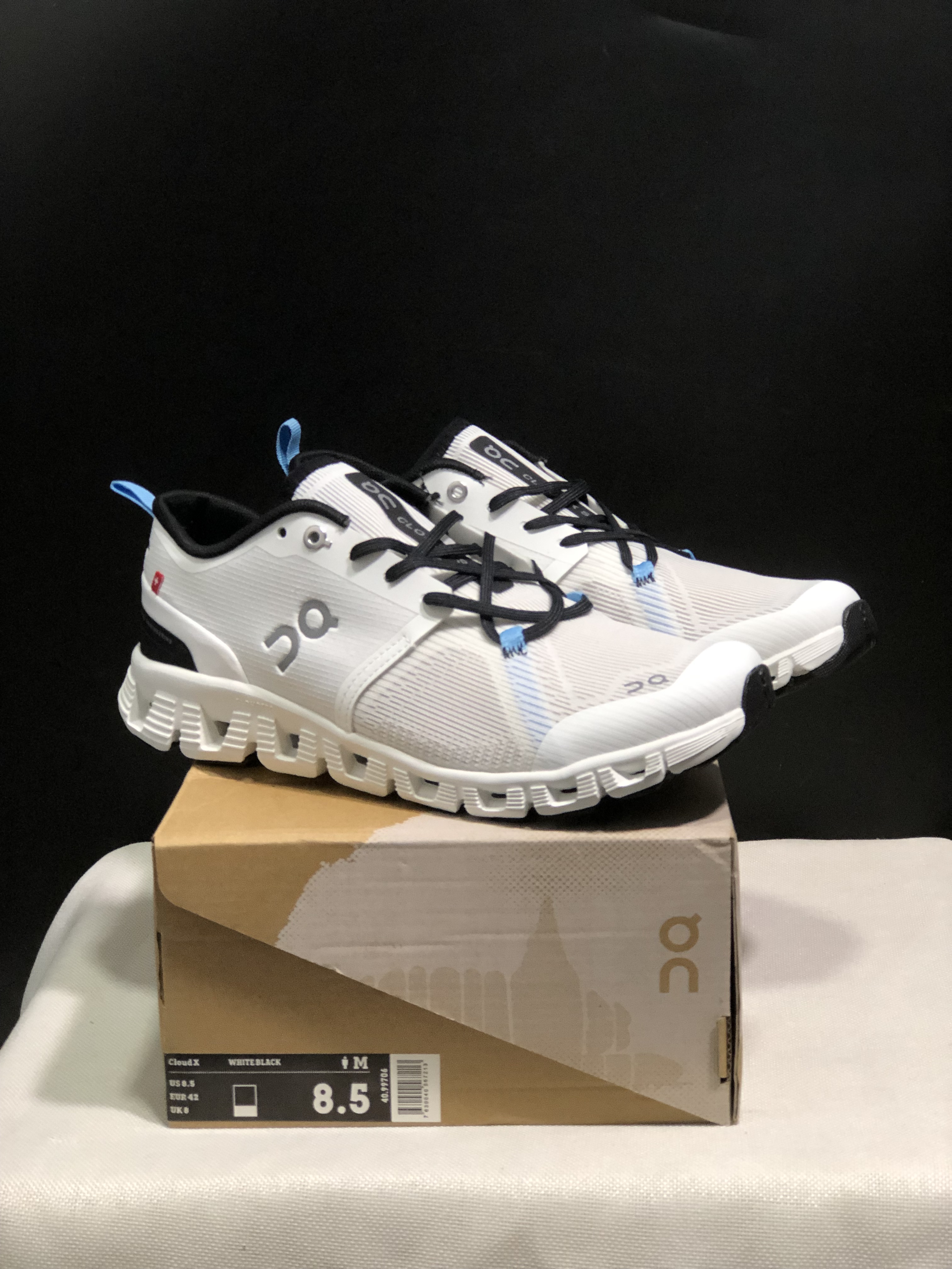 On Running Cloud X3 Shift Multi-Functional Running Shoes Ivory White/Black
