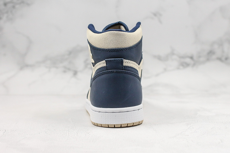 Nike Air Jordan 1 Retro High Navy Sneakers