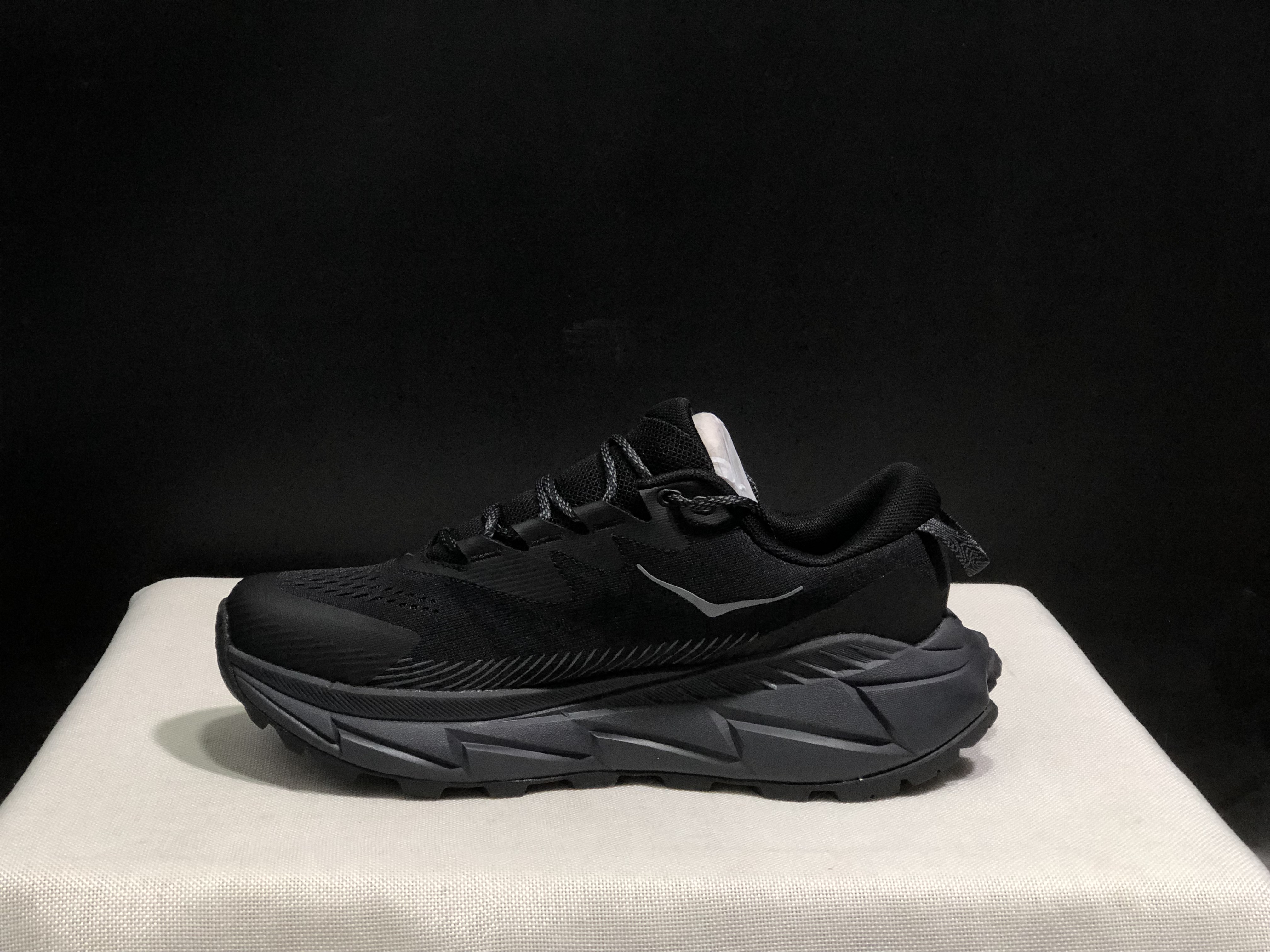 Hoka One One Skyline Float X Outdoor Running Shoes Sneakers Black