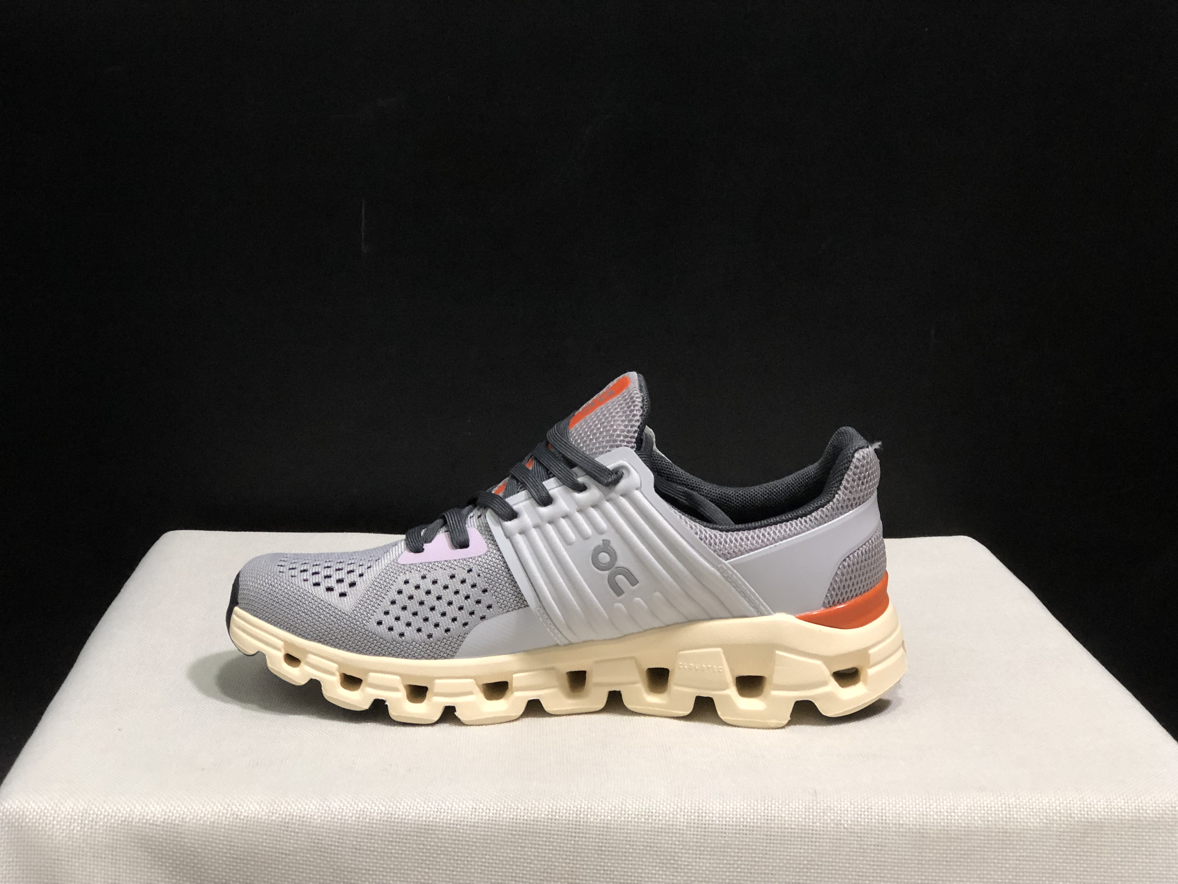 On Running Cloudswift Cushioning Running Shoes Grey