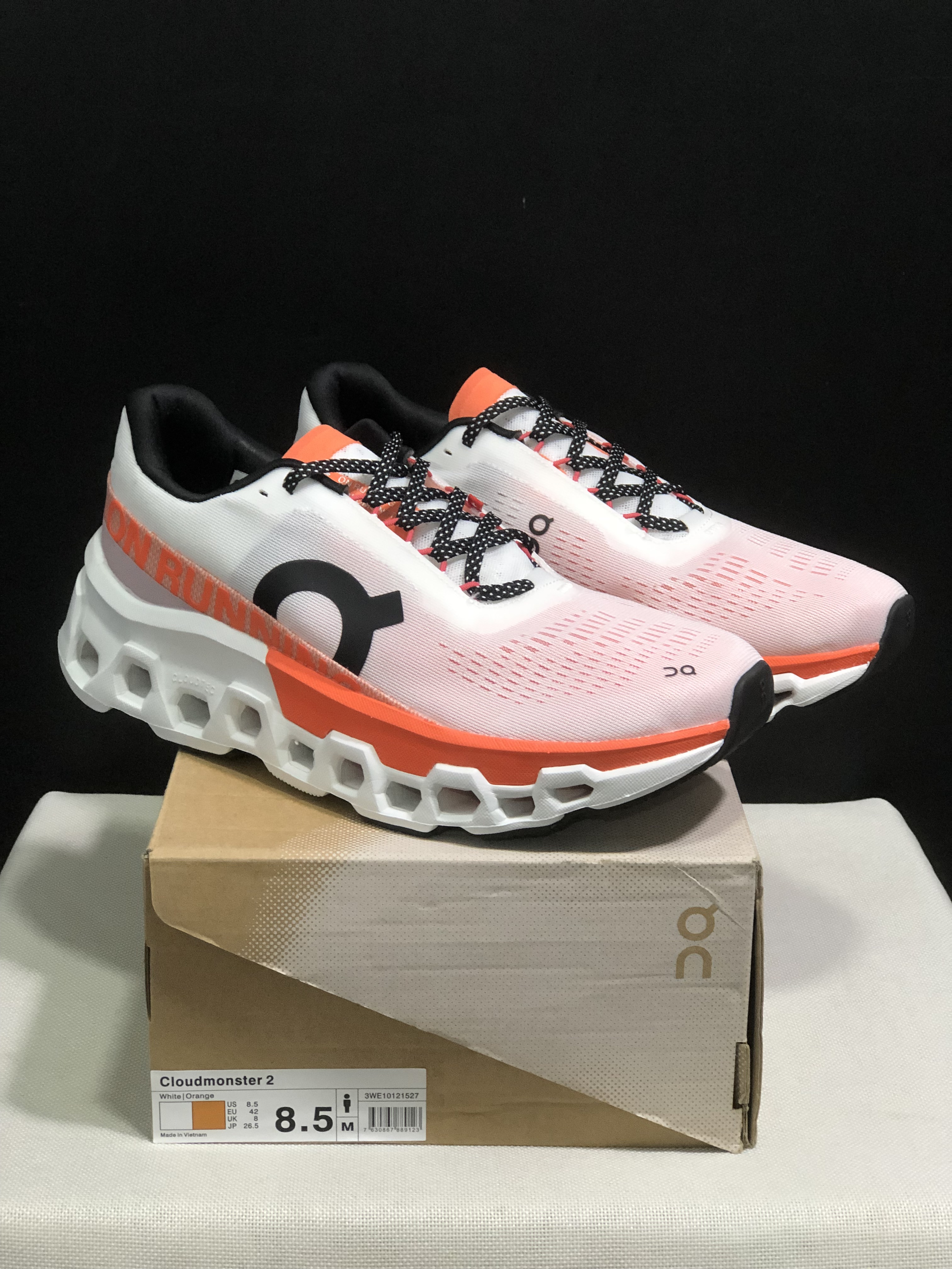 On Running Cloudmonster 2 Shock-Absorbing And Breathable Running Shoes White/Orange