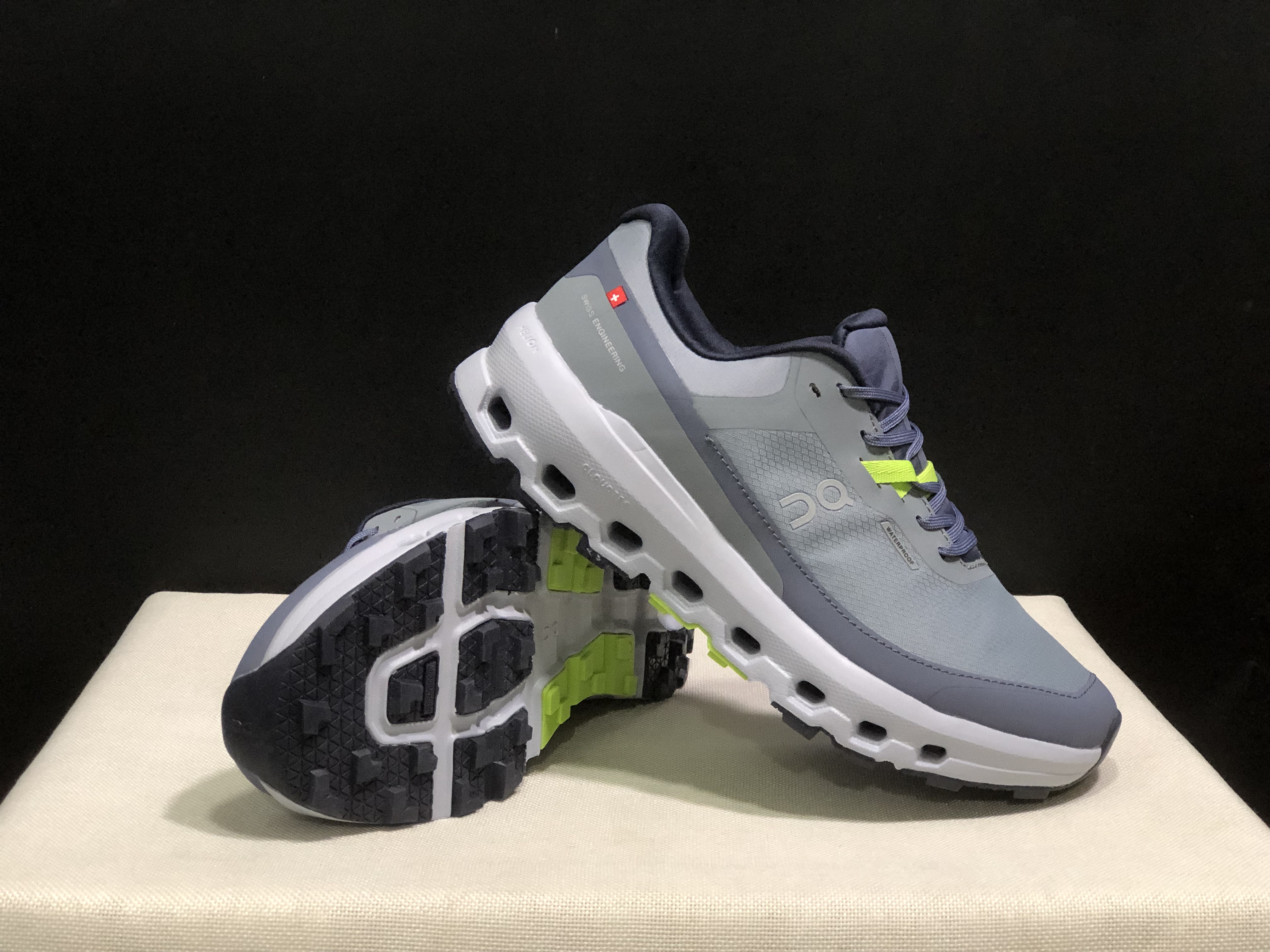 On Running Cloudvista 2 Waterproof Trail Running Shoes Mist/Heather