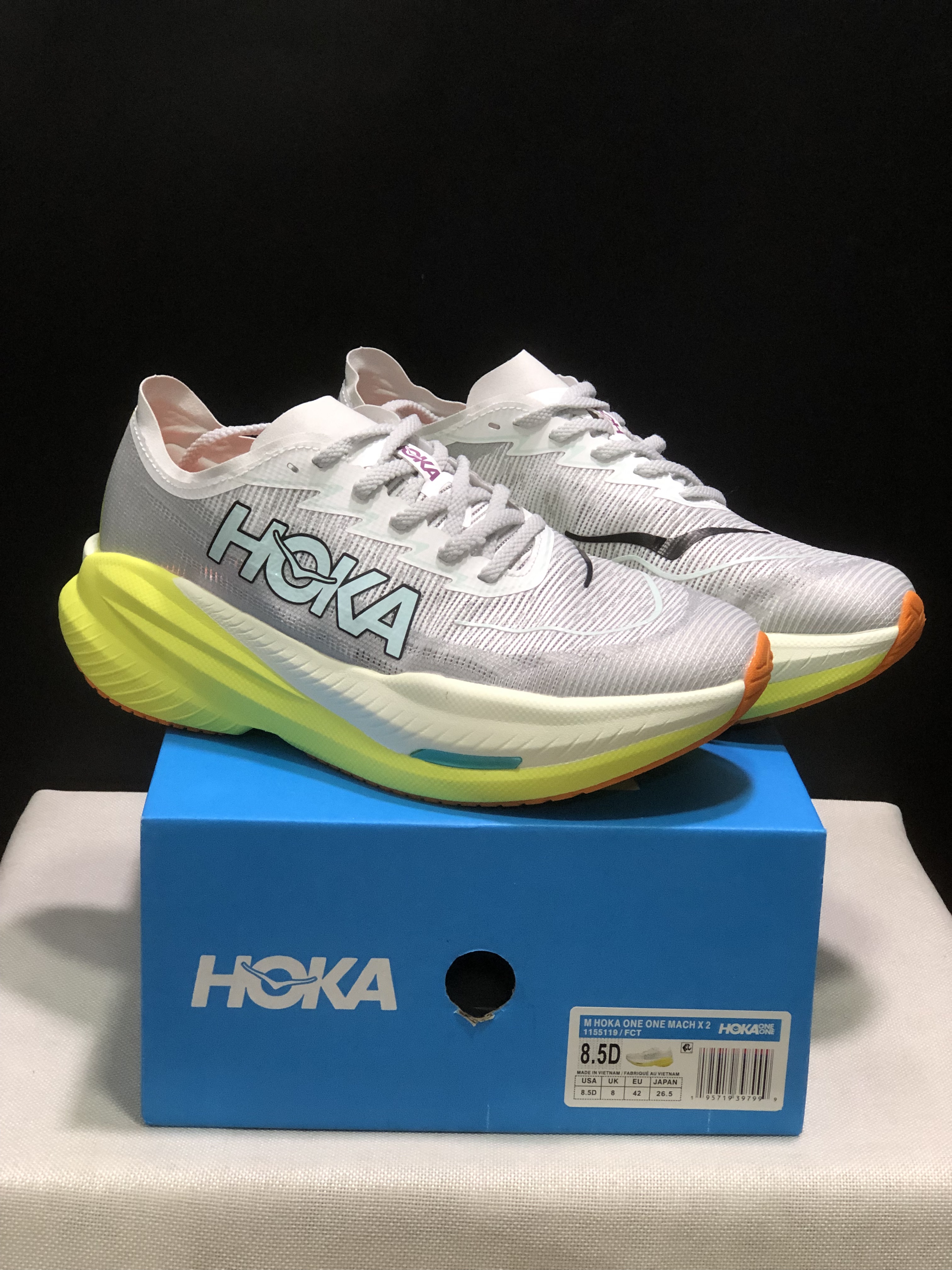Hoka One One Mach X 2 Low-top Running Shoes Sneakers White/Gold