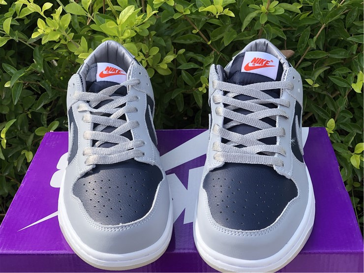 Nike Dunk Low SP College Navy Silver Sneakers