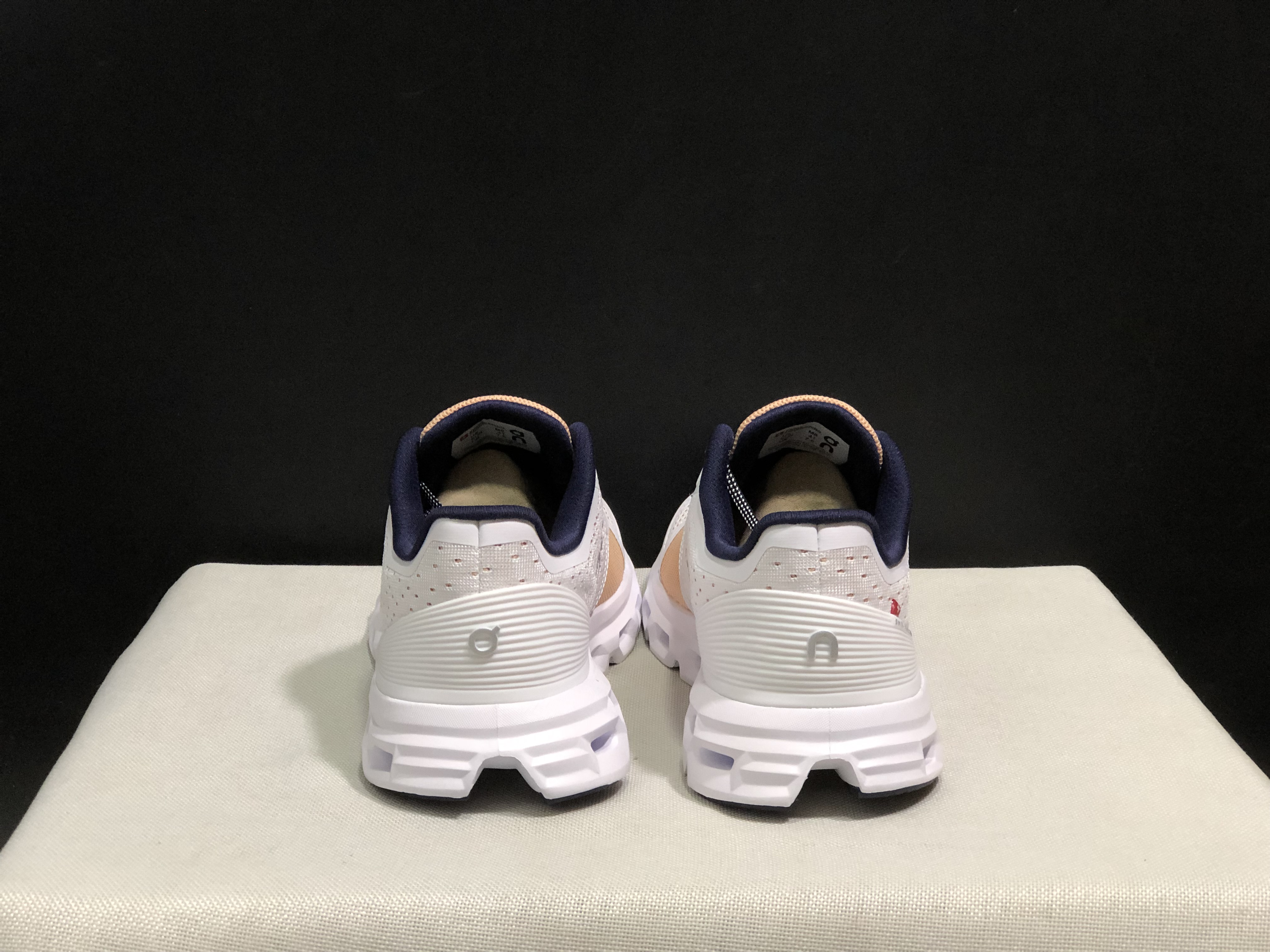 On Running Cloudstratus Shock-Absorbing And Breathable Running Shoes Almond/Orange