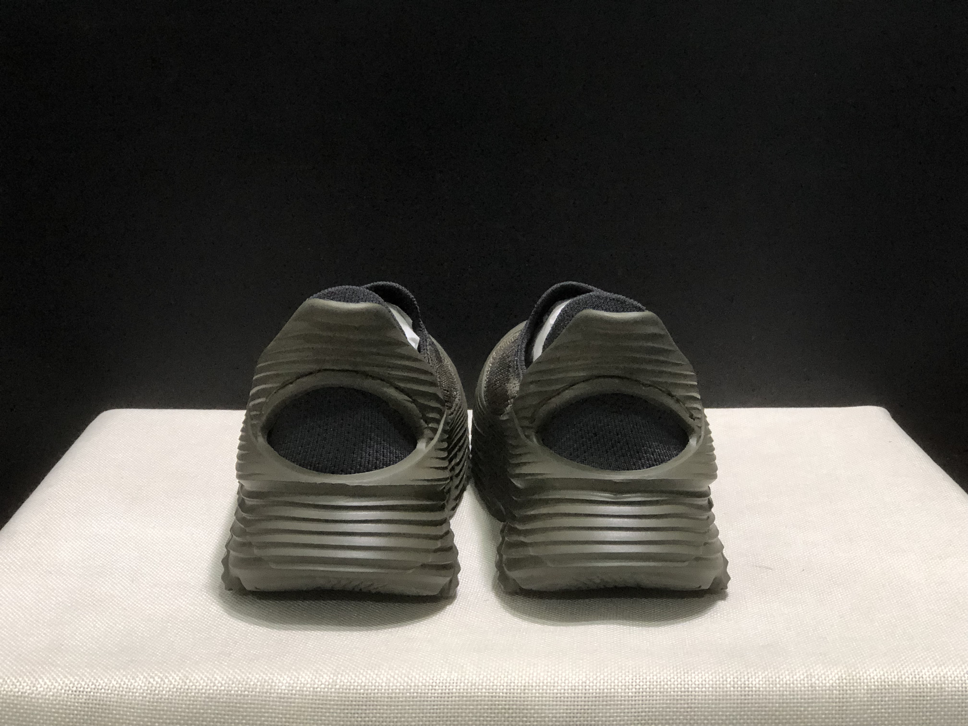 Hoka One One Restore TC Elastic Comfortable Low-top Running Shoes Sneakers Brown