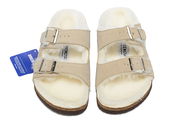 Birkenstock Two-Button Cream Scrub Leather White Fur Lining Slippers