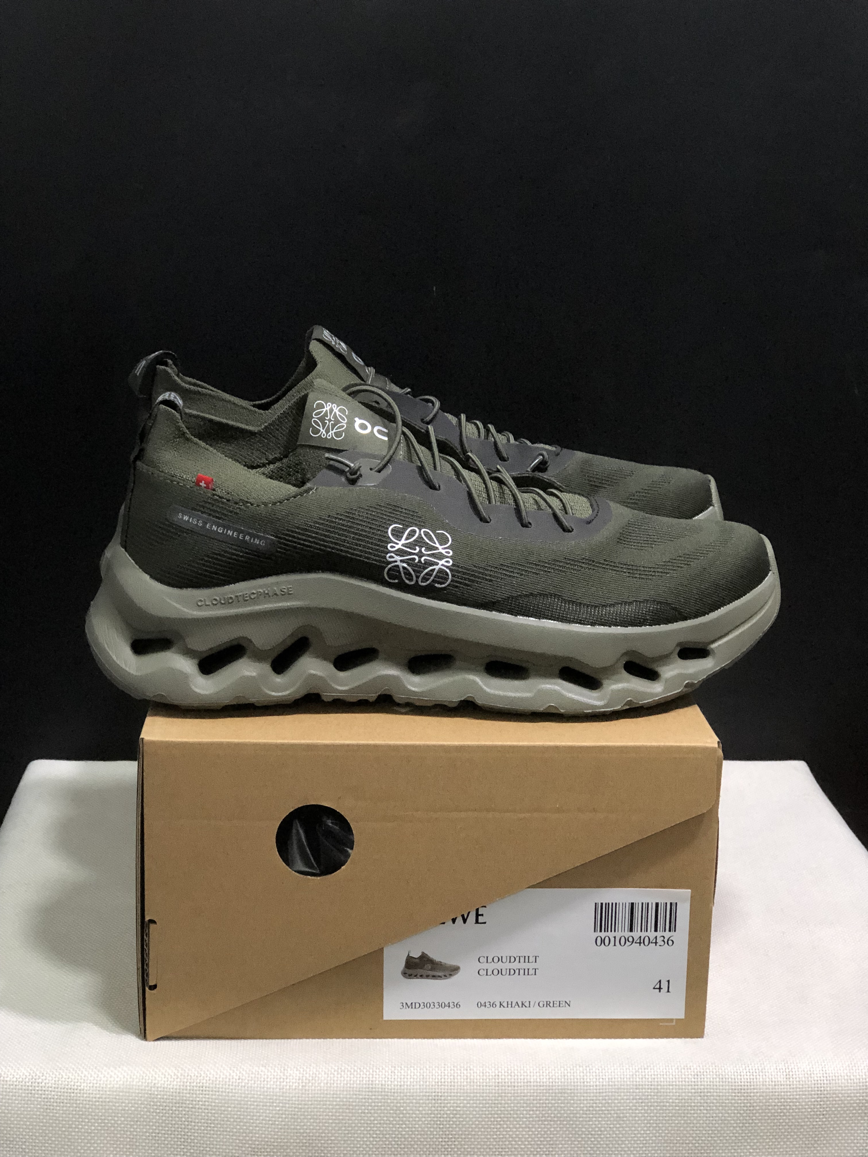 LOEWE x On Running Cloudtilt Running Shoes Co-Signed Edition Army Green