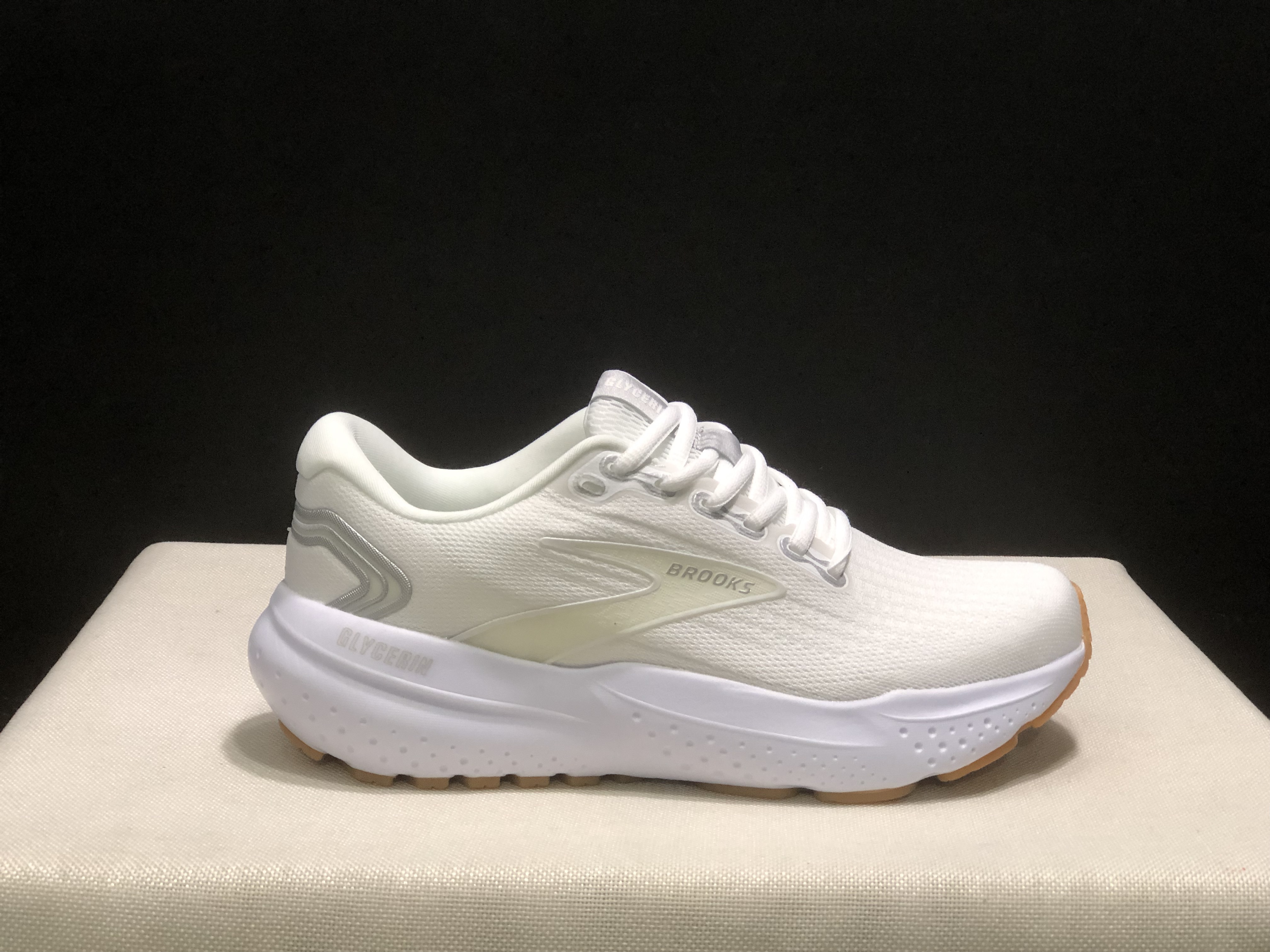 Brooks Glycerin 21 Men's Low-top Casual Running Shoes White