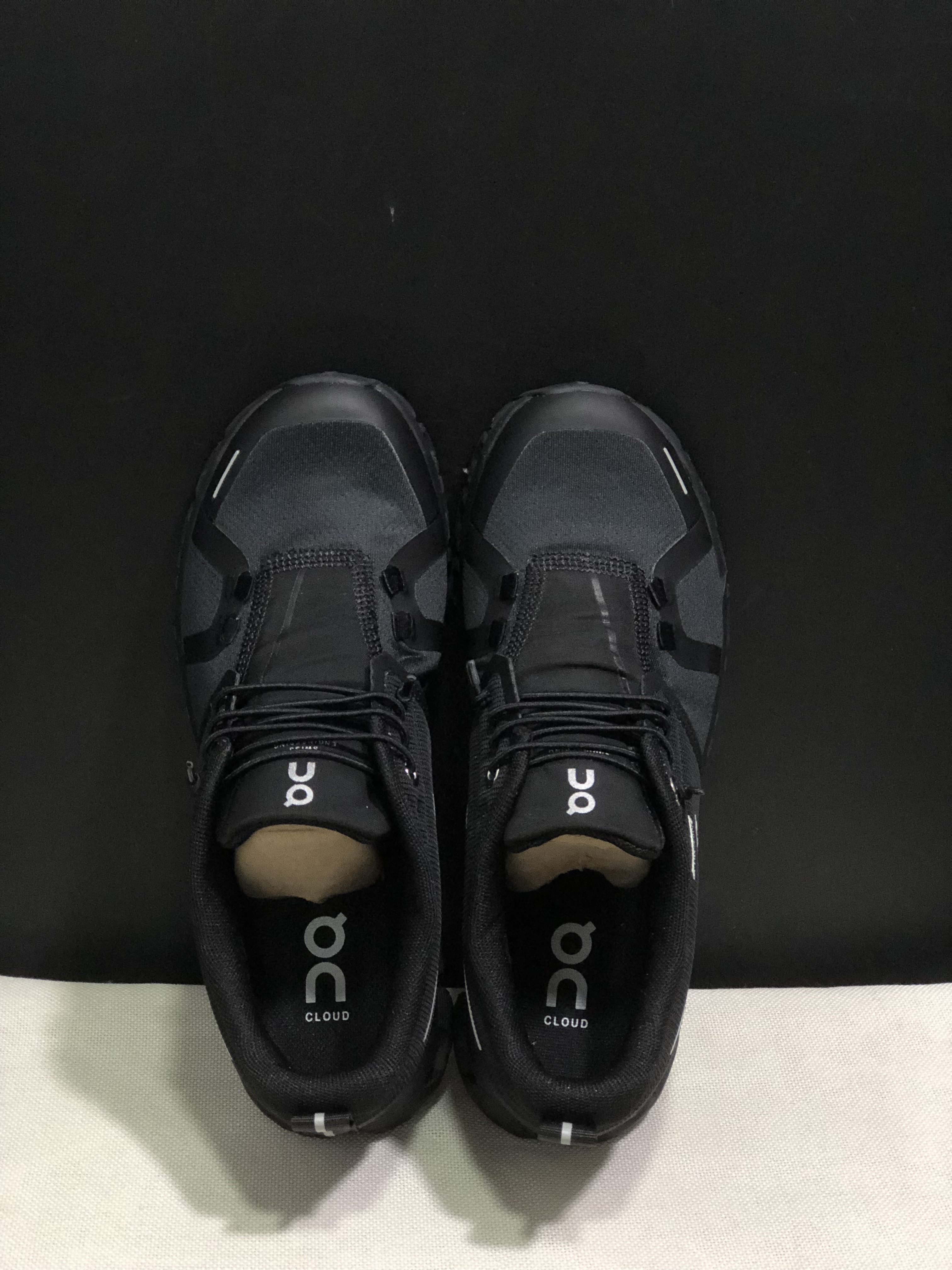 On Running Cloud 5 Lightweight Running Shoes All Black