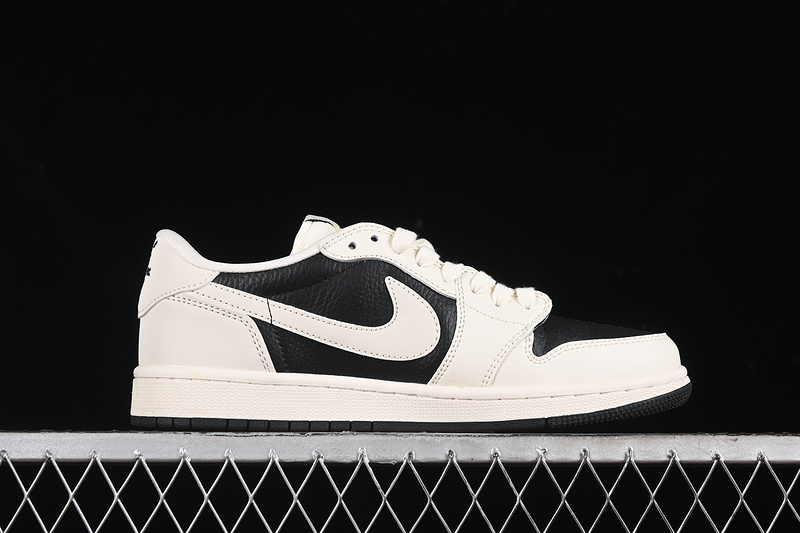 Travis Scott Fragment Design Nike Air Jordan 1 Low OG SP Black Sole Black White Sneakers