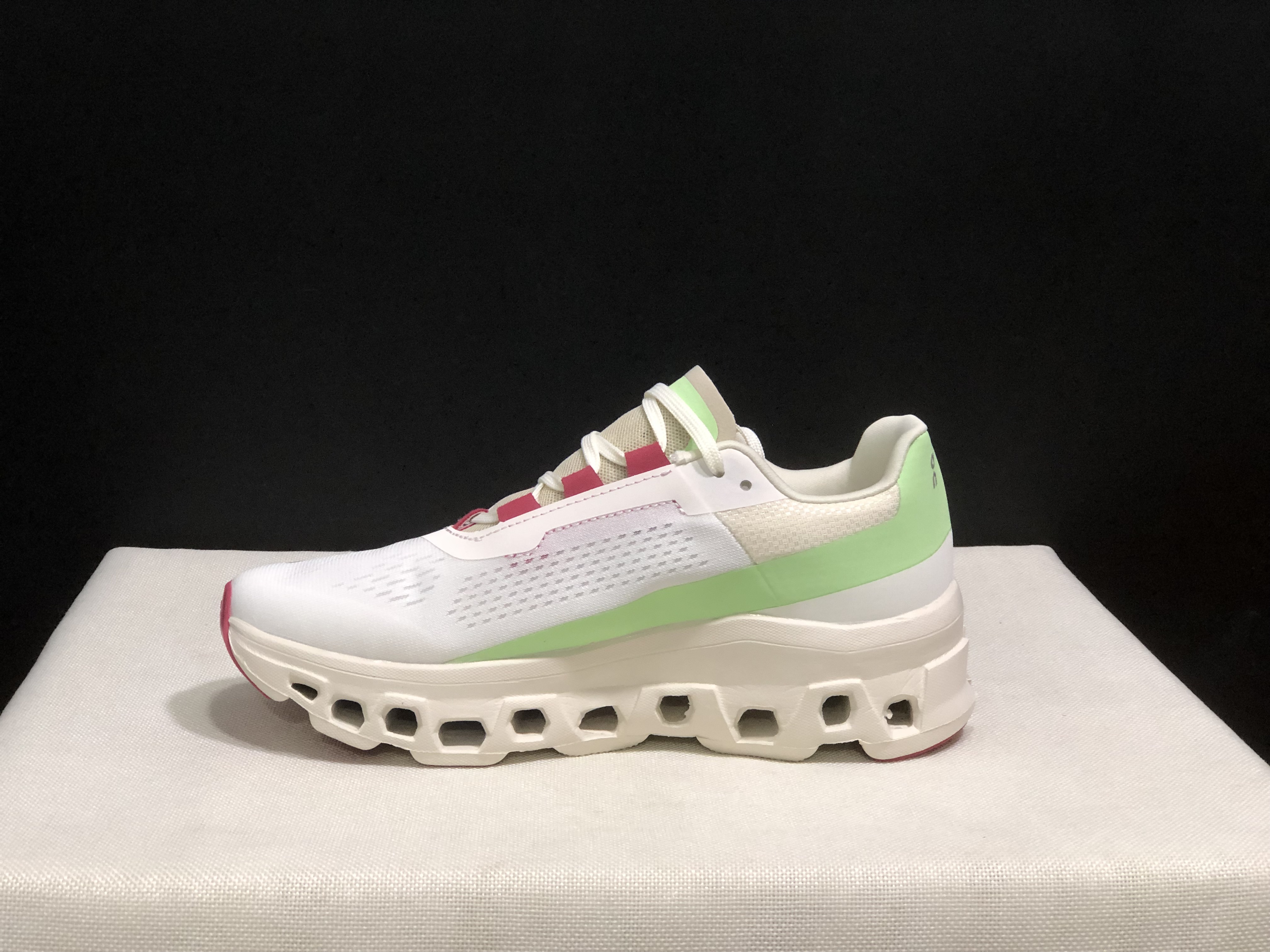 On Running Cloudmonster Anti-Slip Running Shoes White/Green