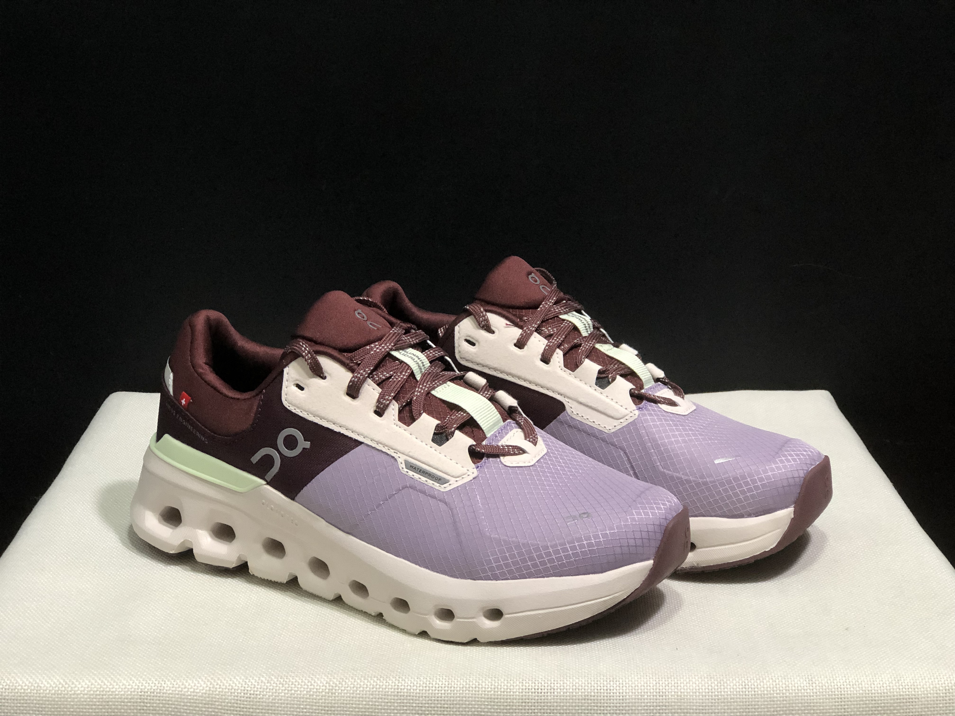 On Running Cloudrunner 2 Mesh Breathable Running Shoes Maroon/Rosewood White