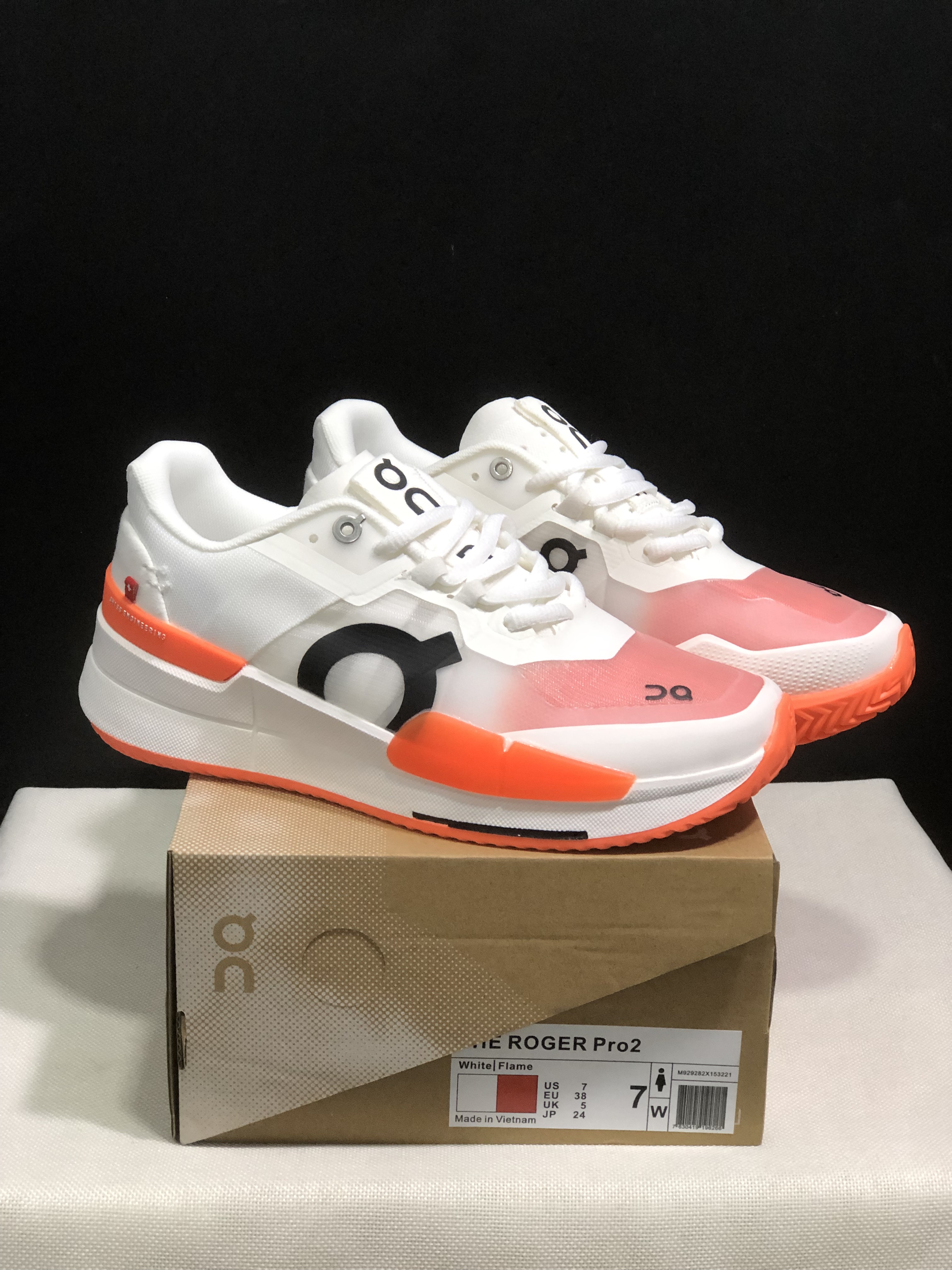 On Running The Roger Pro 2 Breathable Mesh Training Running Shoes White/Flame