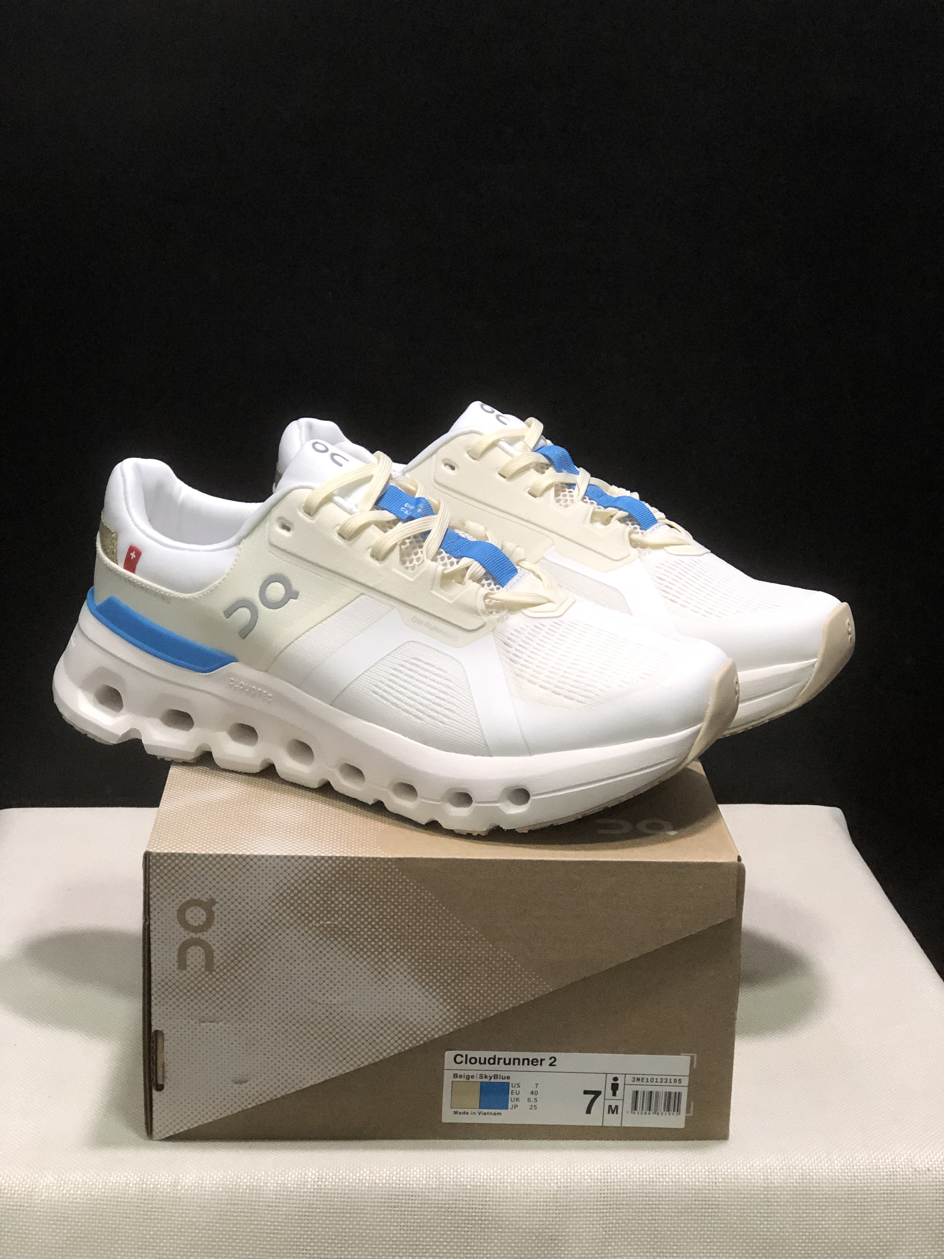 On Running Cloudrunner 2 Mesh Breathable Running Shoes Beige/Skyblue