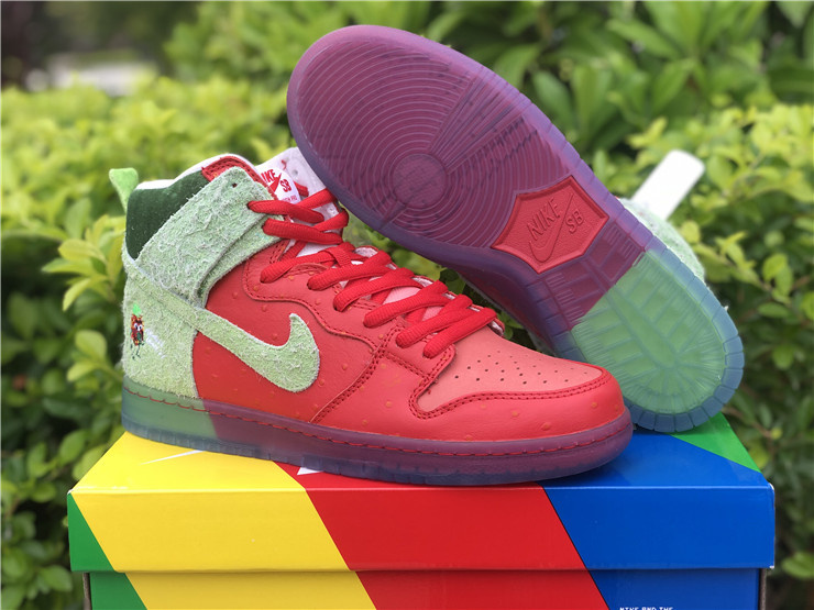 Nike SB Dunk High Strawberry Cough University Red Spinach Green Sneakers