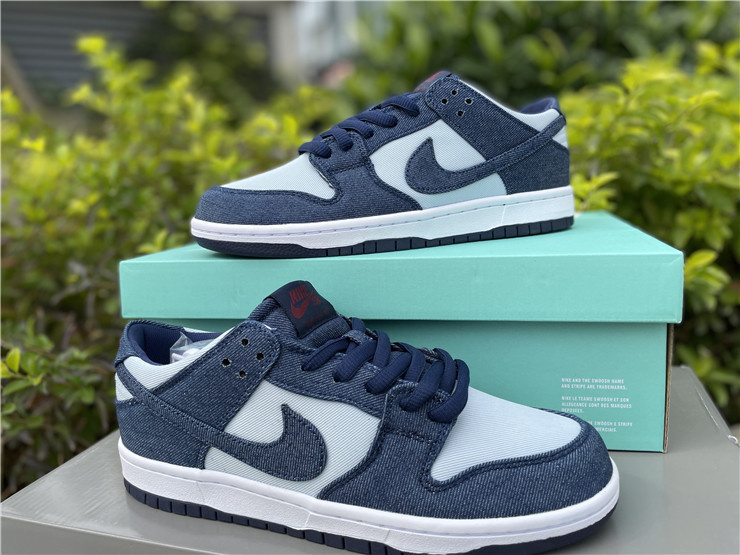 Nike SB Zoom Dunk Low Pro Blue Sneakers