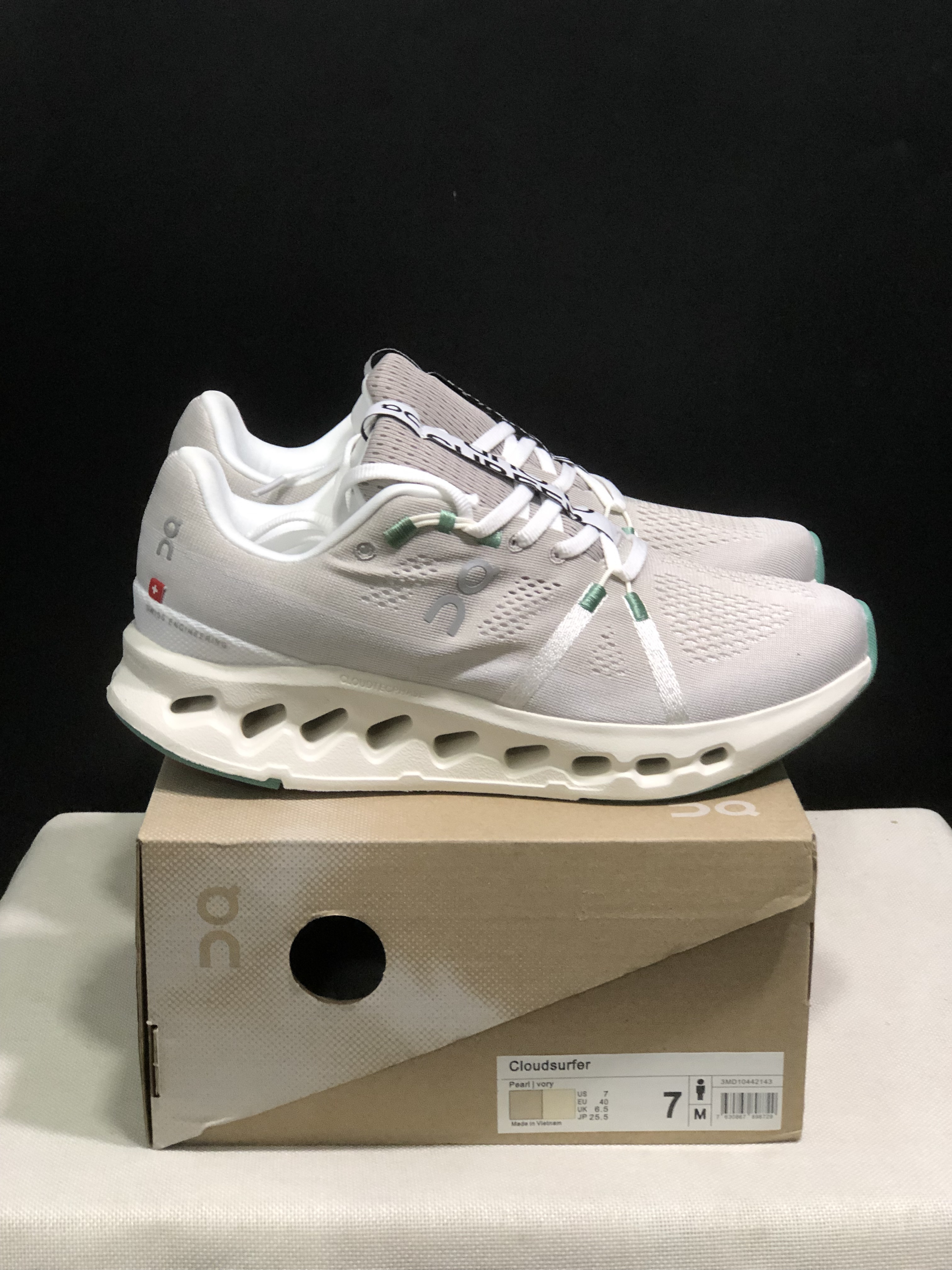 On Running Cloudsurfer Training Anti-Slip Running Shoes Khaki/Iovry