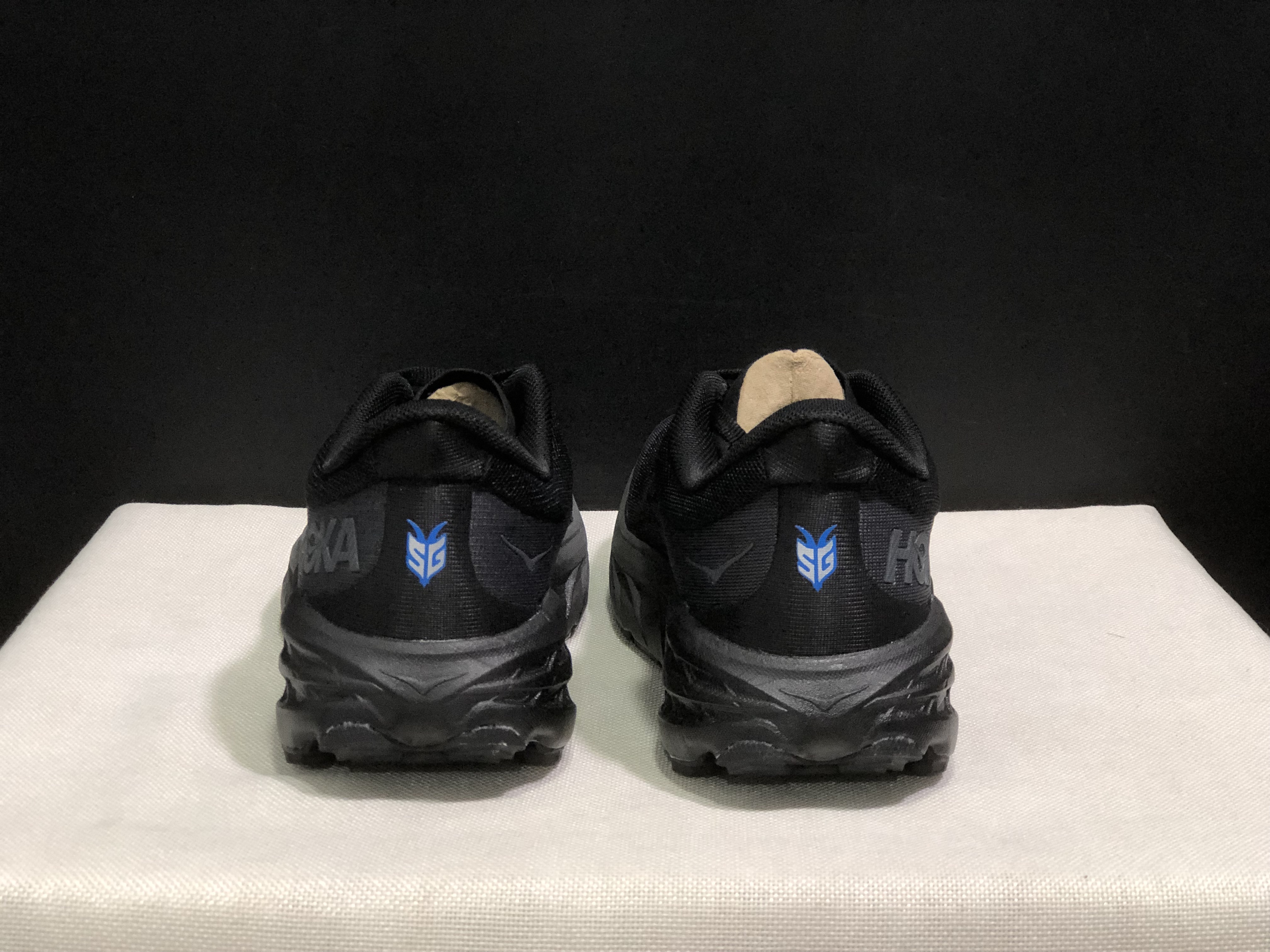 Hoka One One Speedgoat 5 Trail Running Shoes Sneakers Black