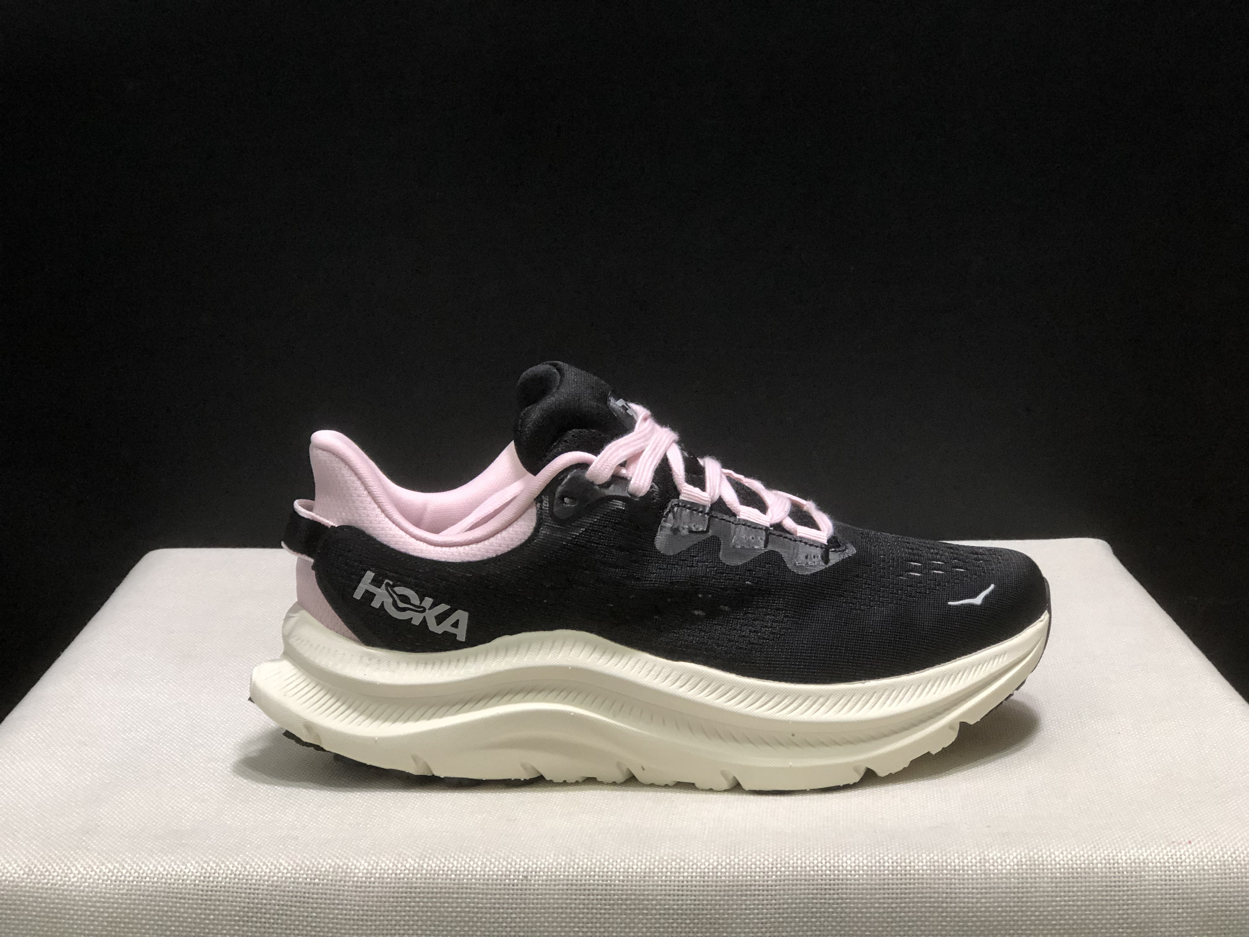 Hoka One One Kawana 2 Comfortable Casual Running Shoes Sneakers Black/White