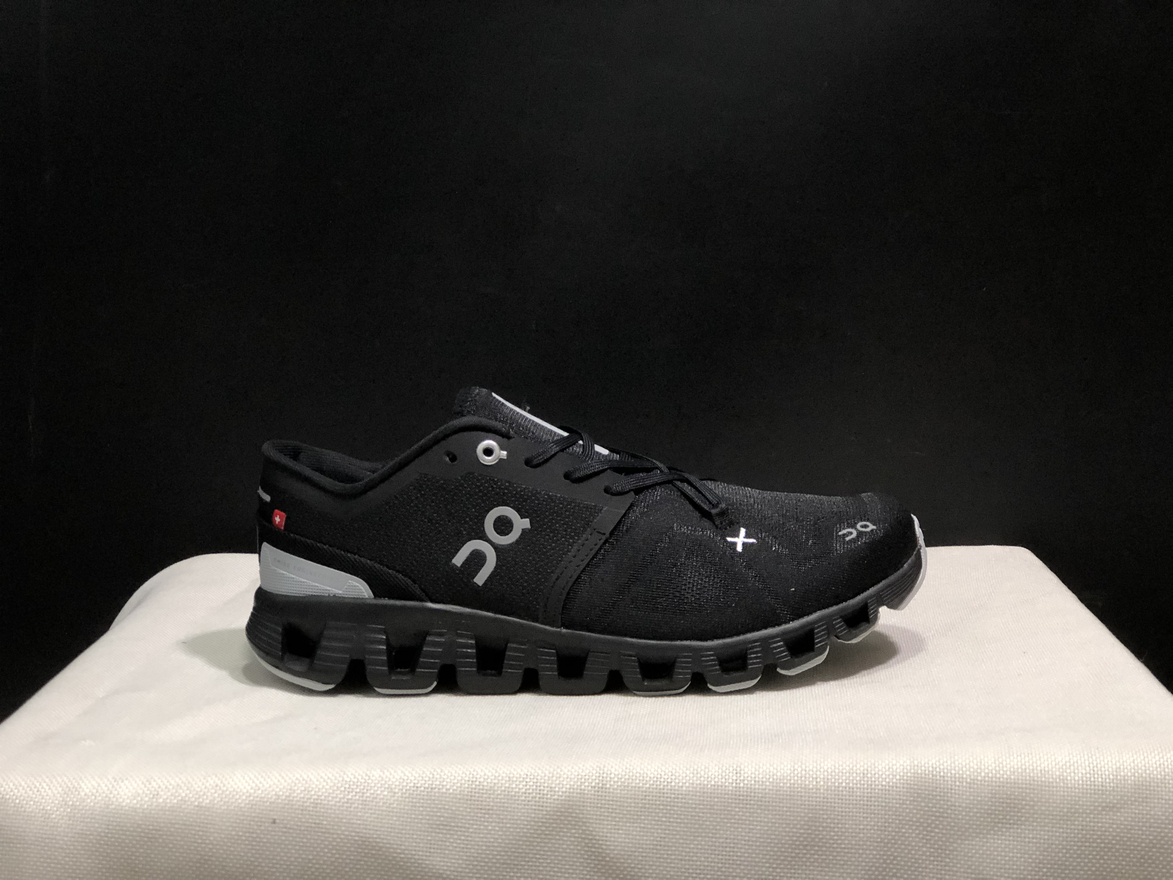 On Running Cloud X3 Shift Black Multi-Functional Running Shoes