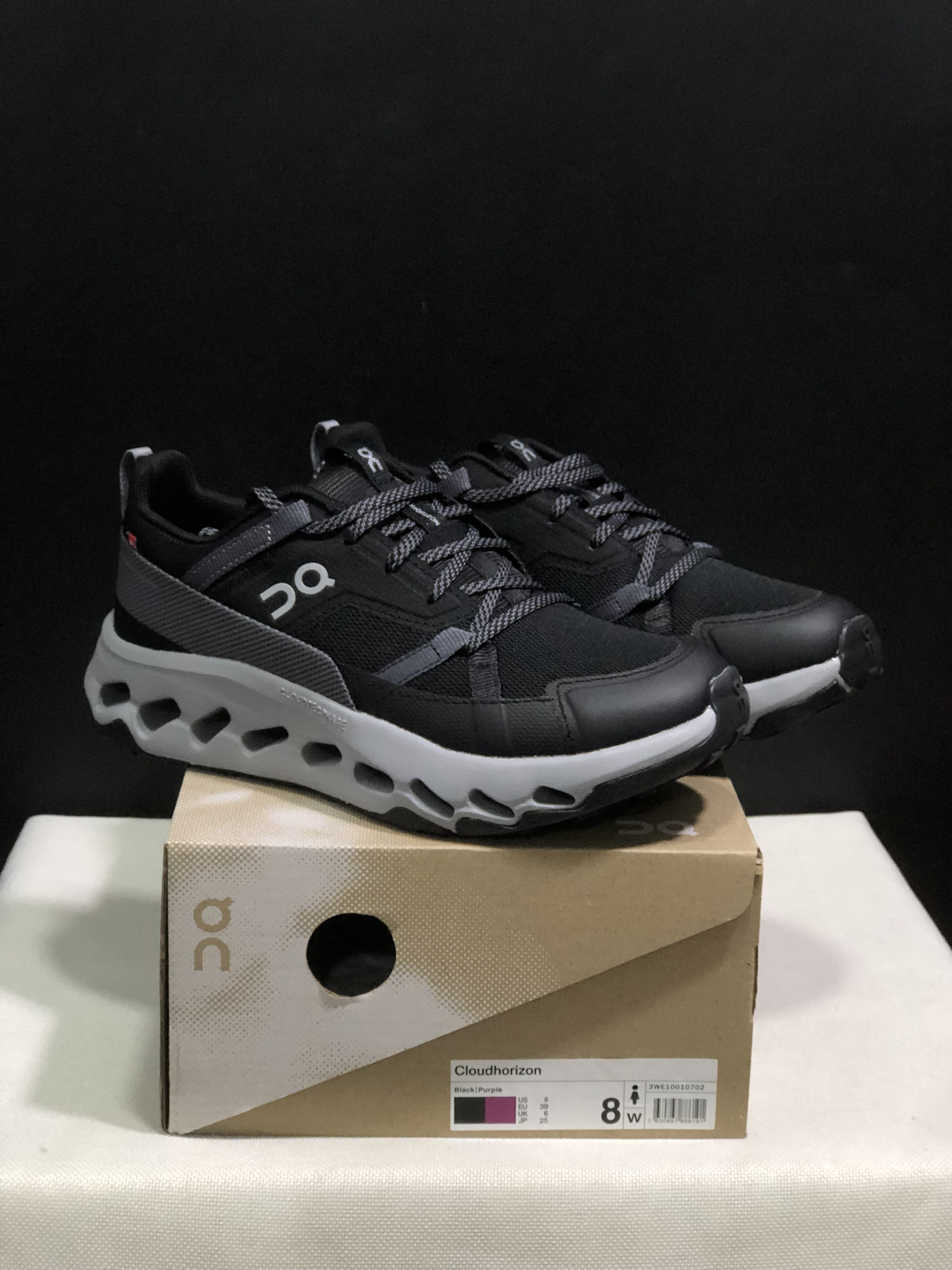 On Running Cloudhorizon Comfortable Hiking Shoes Black