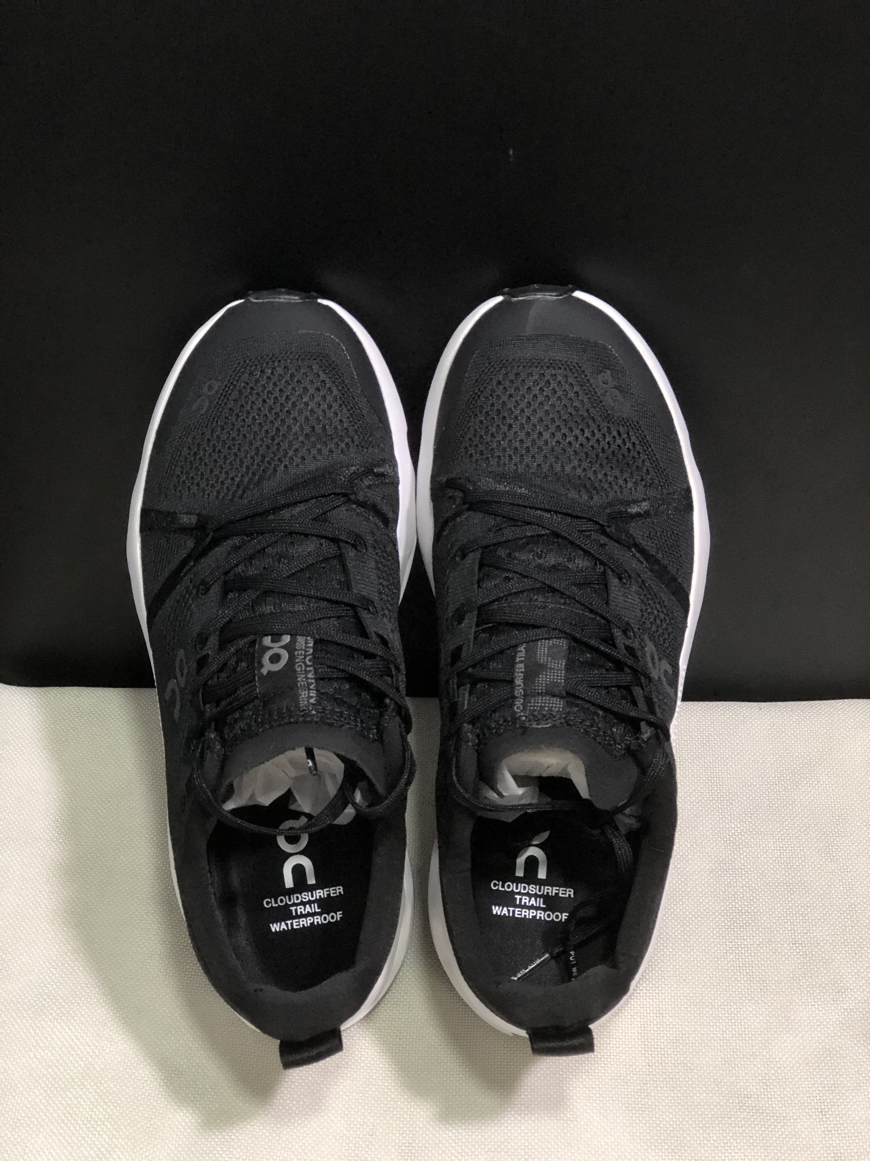 On Running Cloudsurfer Trail Waterproof Comfortable And Breathable Running Shoes Black/White