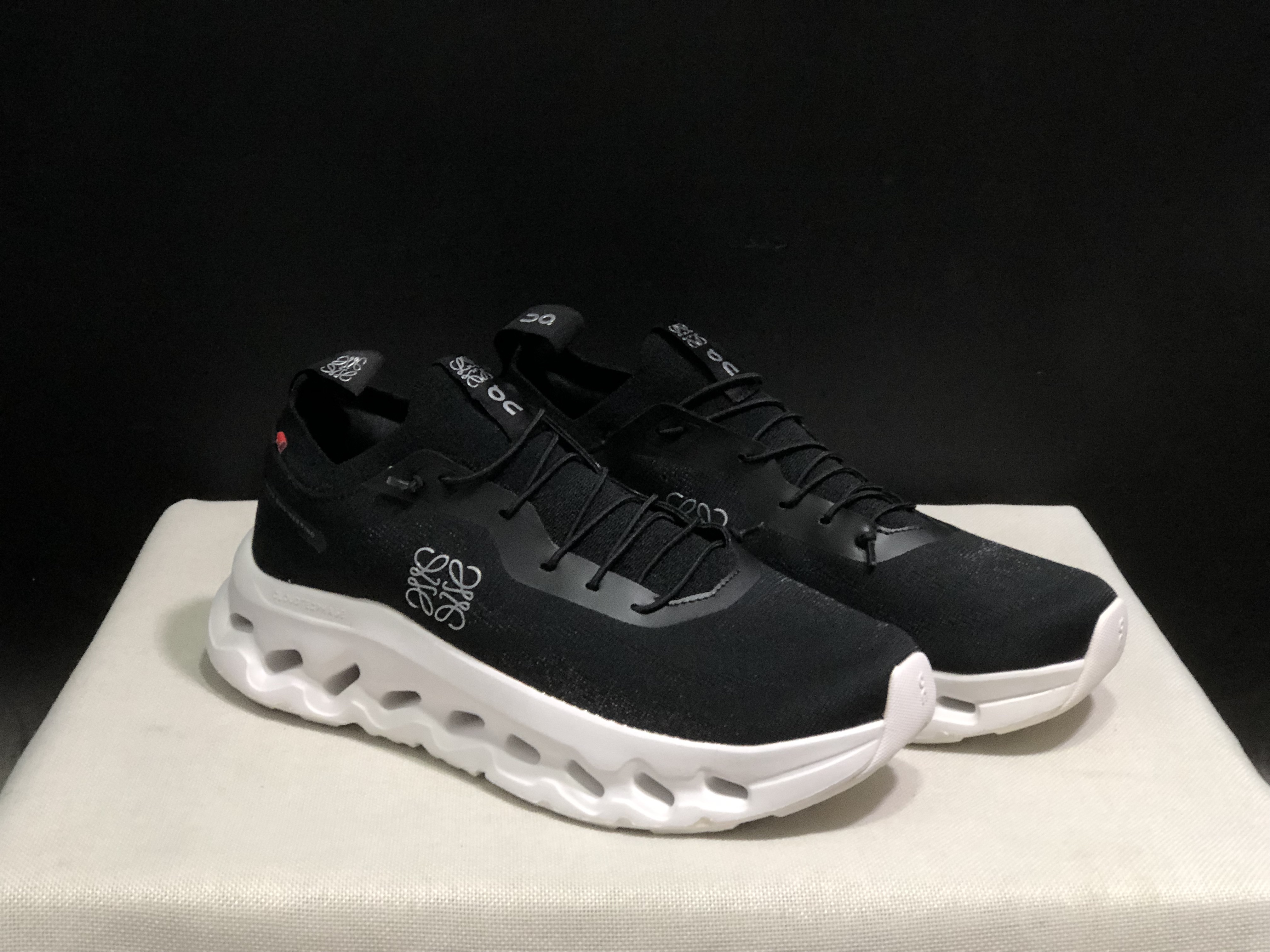 LOEWE x On Running Cloudtilt Running Shoes Co-Signed Edition Black/White