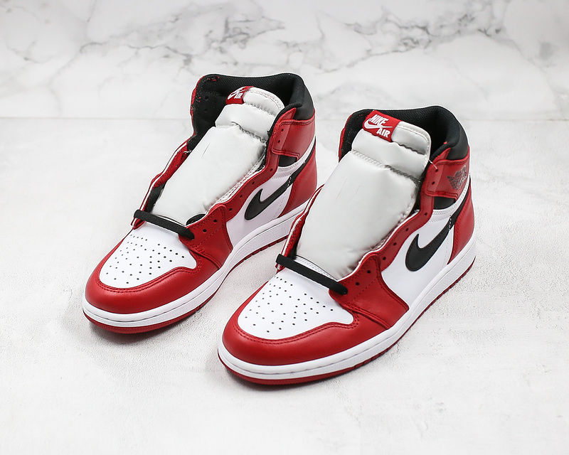 Nike Air Jordan 1 Retro High OG Red White Sneakers
