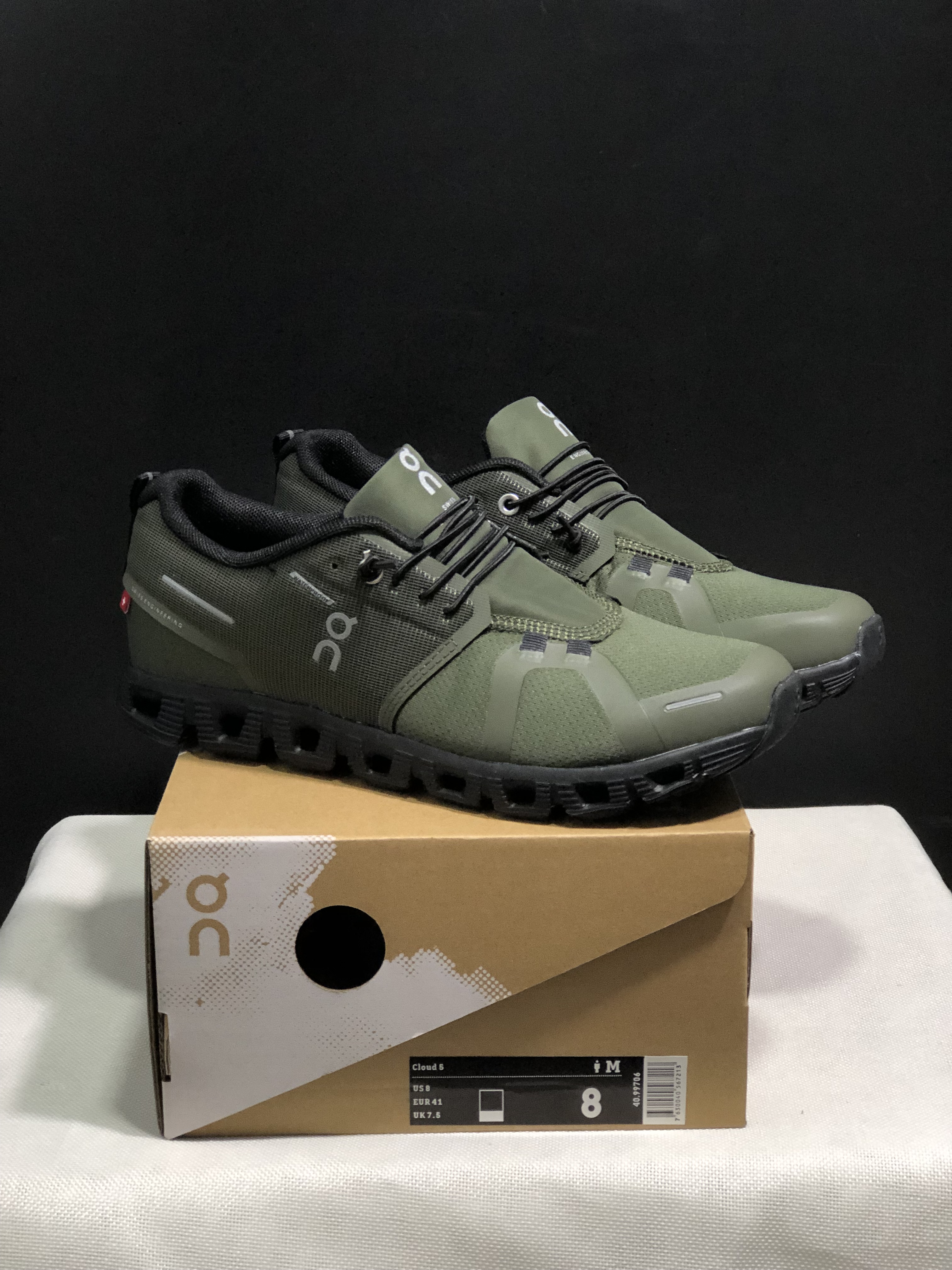 On Running Cloud 5 Lightweight Running Shoes Green