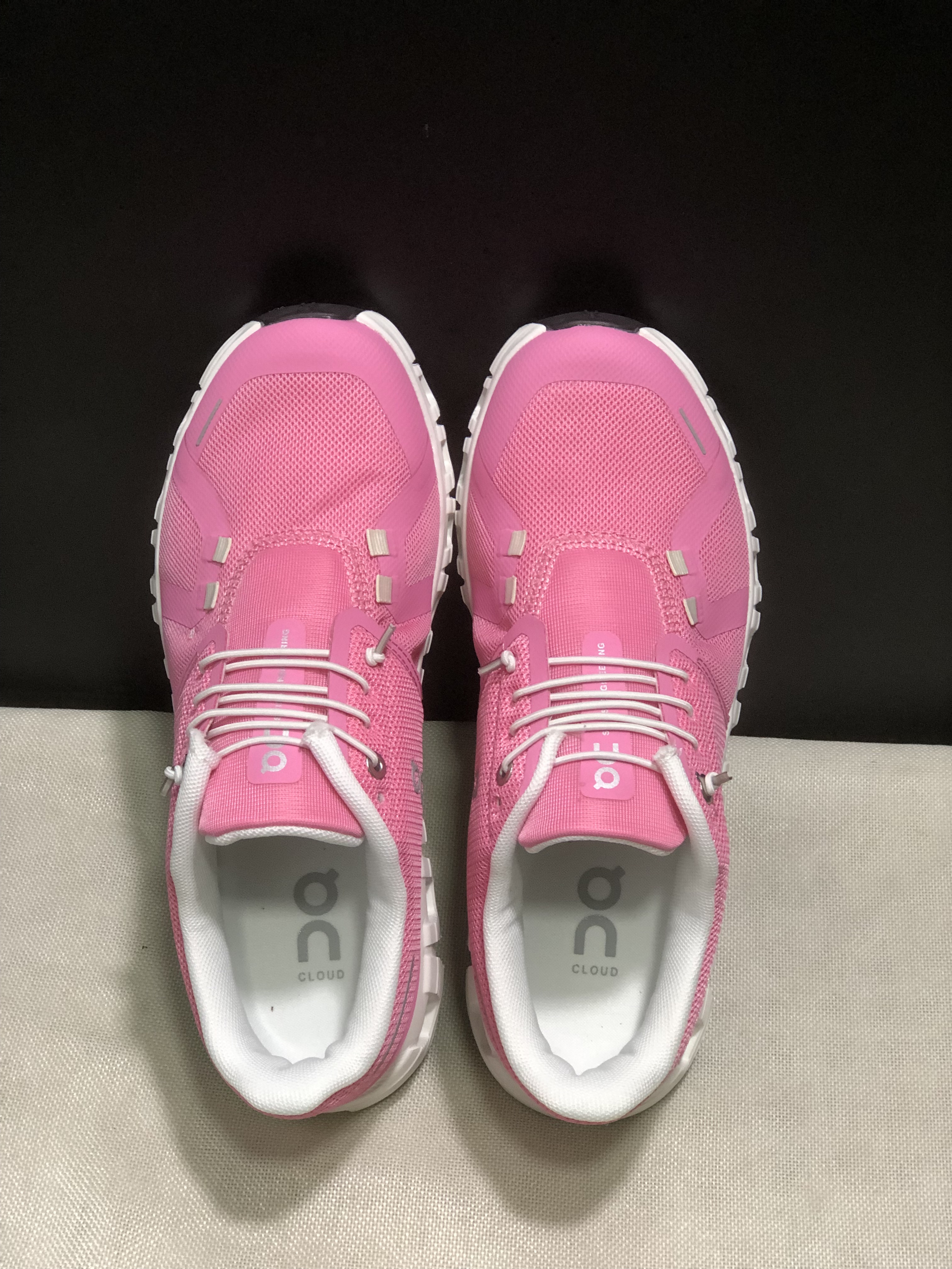 On Running Cloud 6 Casual Sneakers Rose Red/White