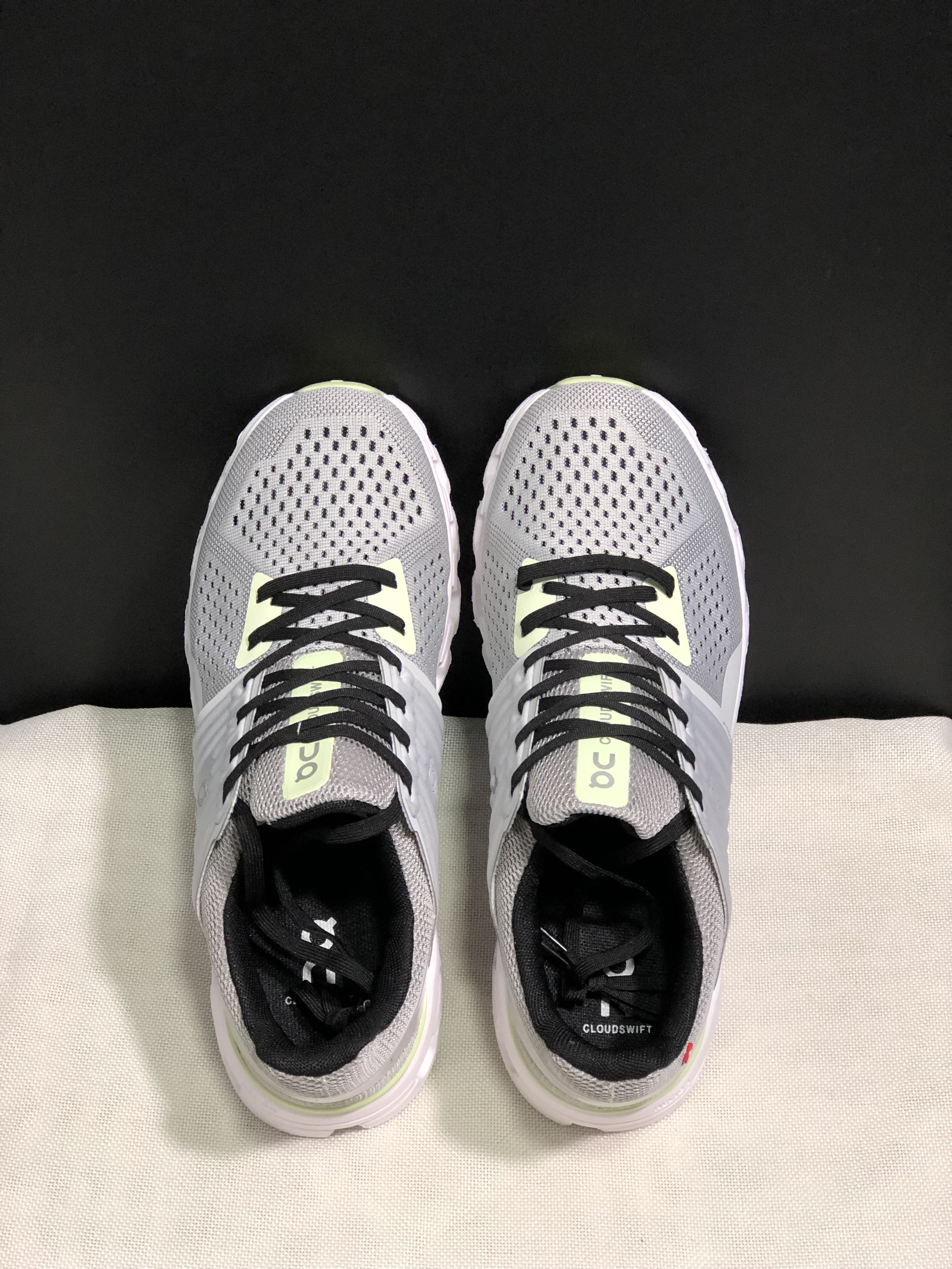 On Running Cloudswift Cushioning Running Shoes Grey/White