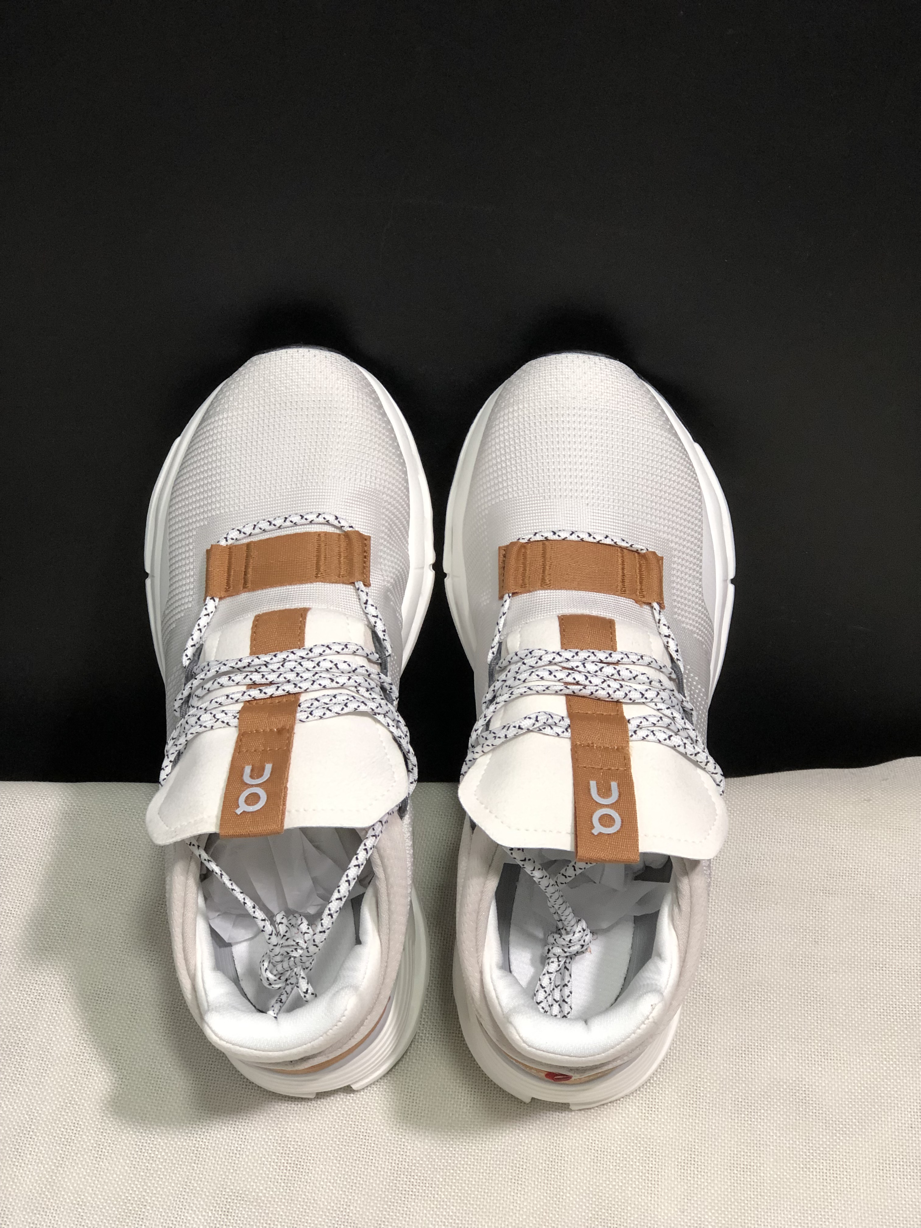 On Running Cloudnova Lightweight Sports Casual Shoes White/Pearl