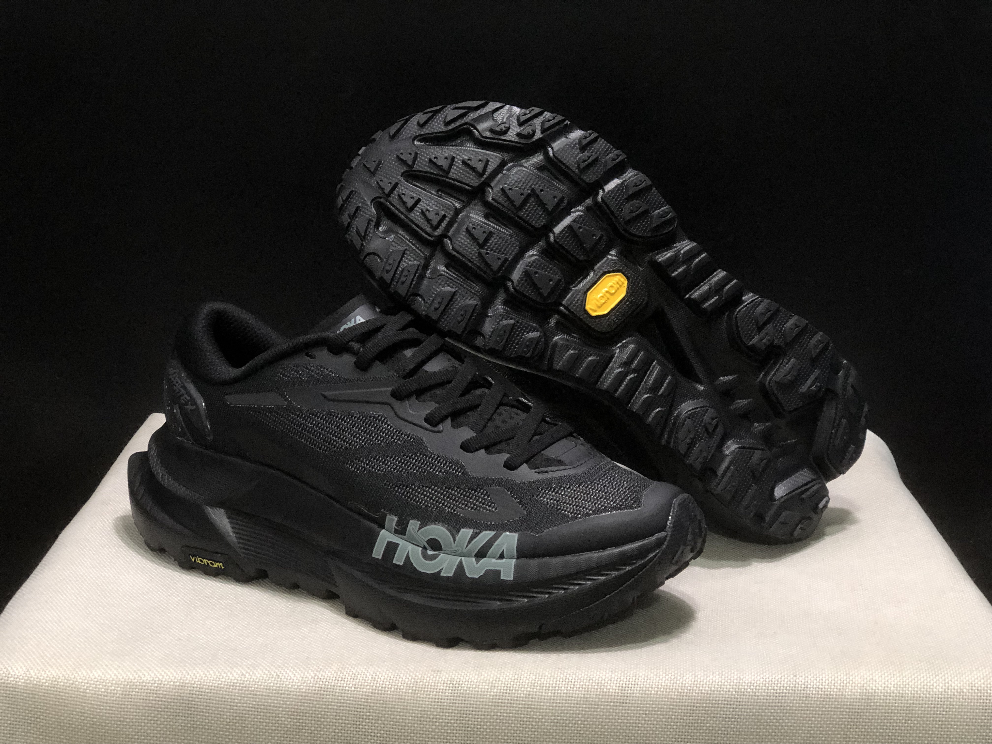 Hoka One One Mafate X Lightweight Fashion Running Shoes Sneakers Black