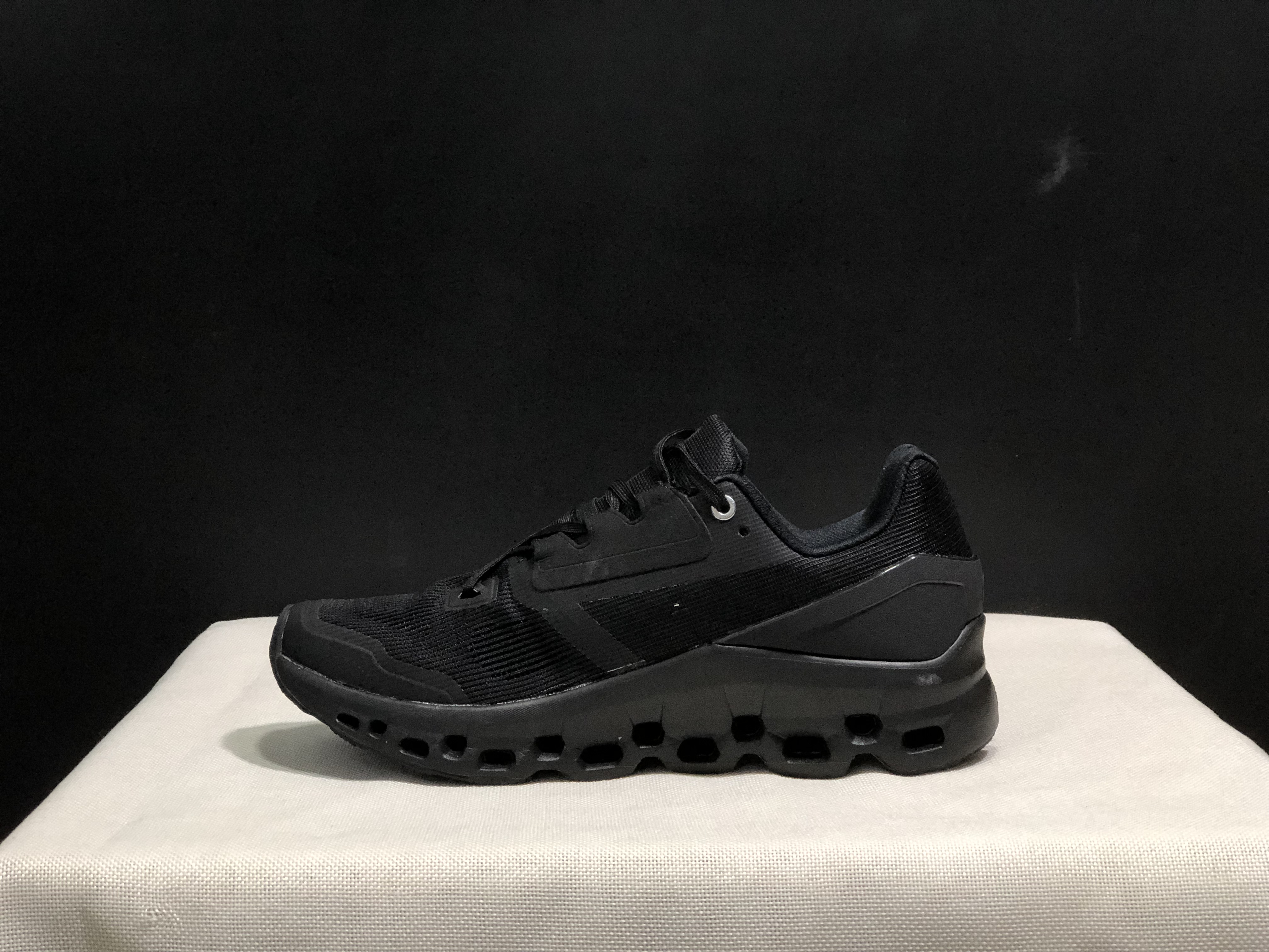 On Running Cloudstratus Breathable Support Running Shoes All Black