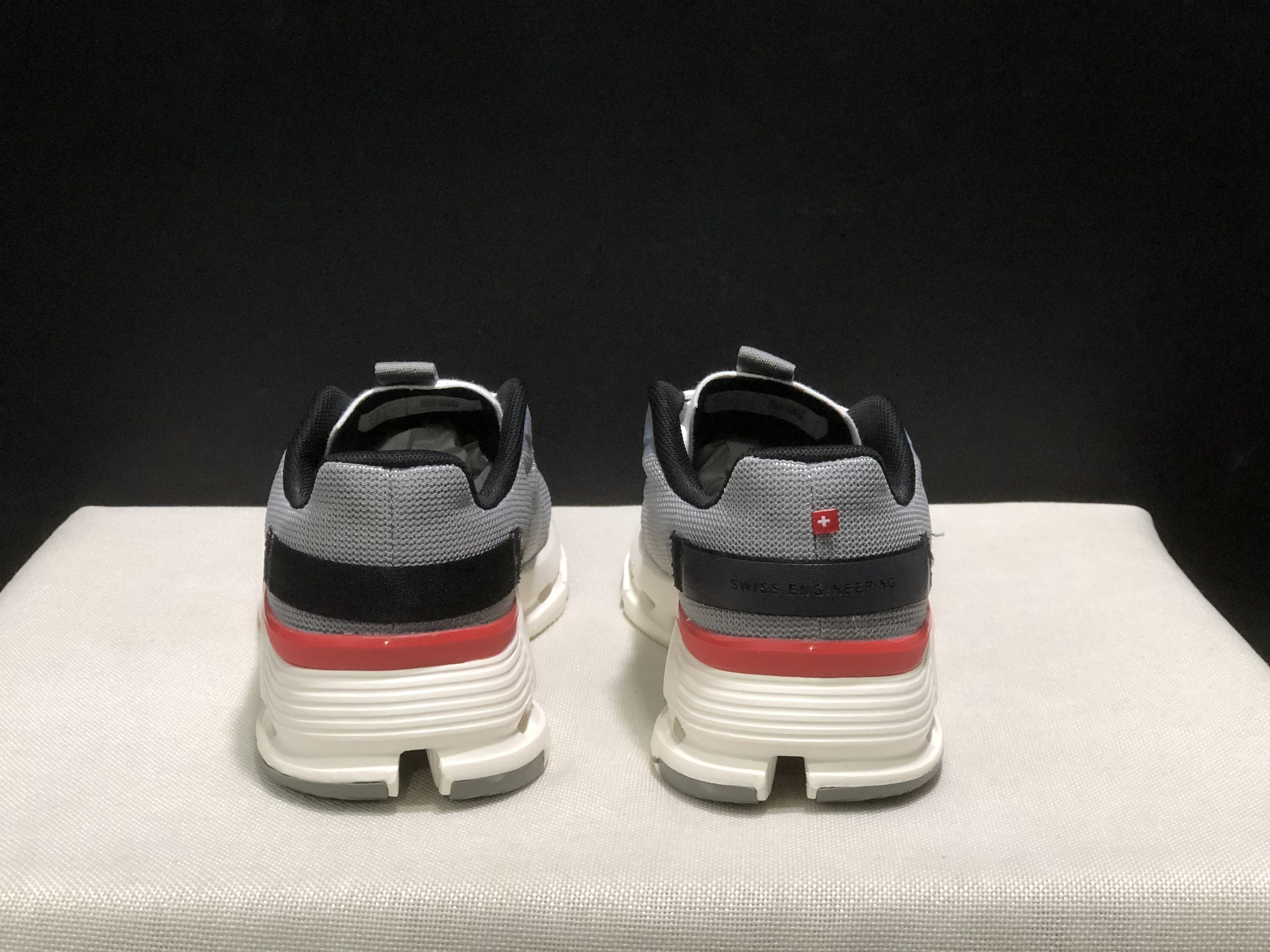 On Running Cloudnova Form 2 Fashionable Casual Running Shoes Fog Grey/Red