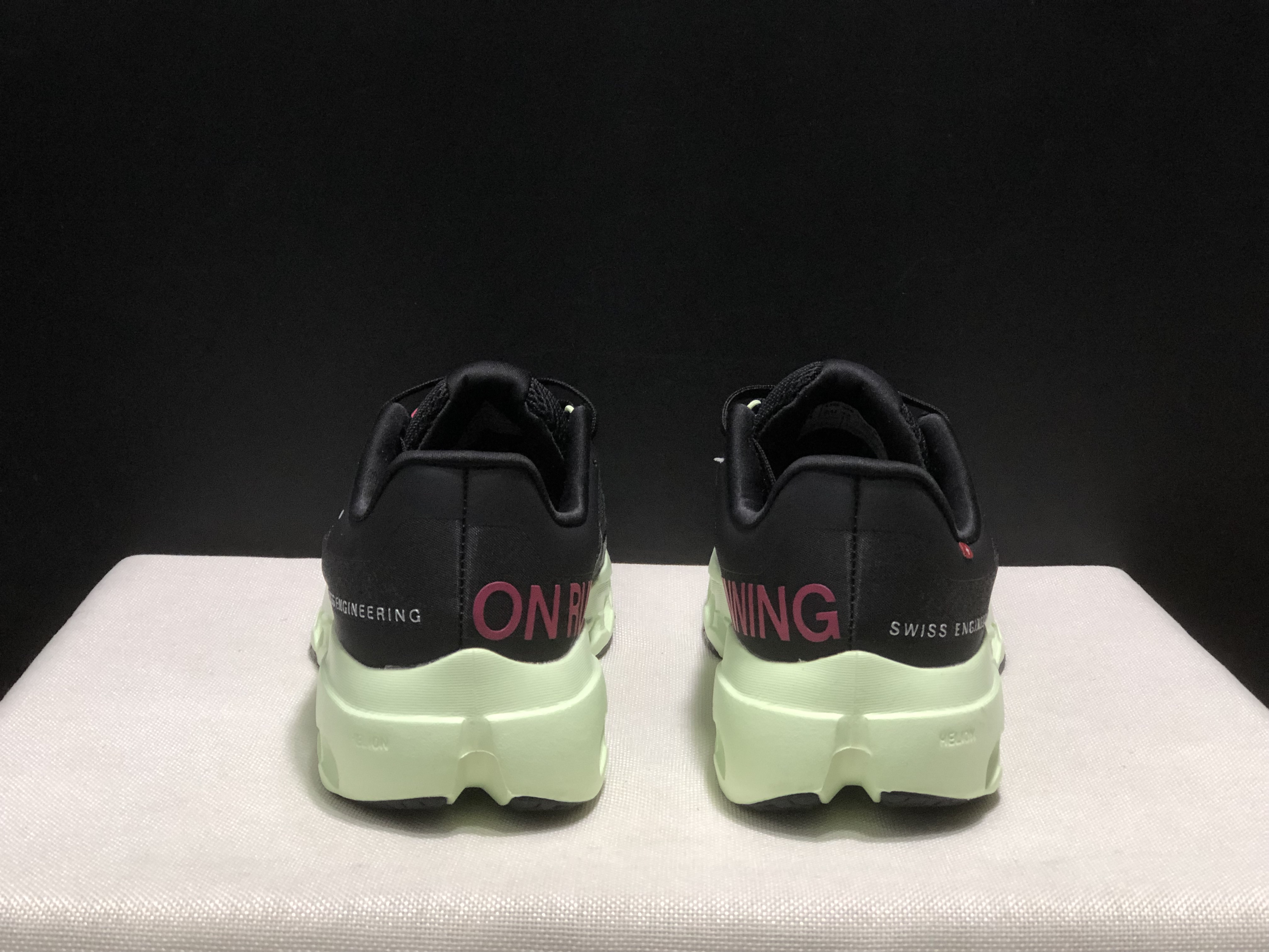 On Running Cloudsurfer Next Casual Running Shoes Dark Grey/Black/Green