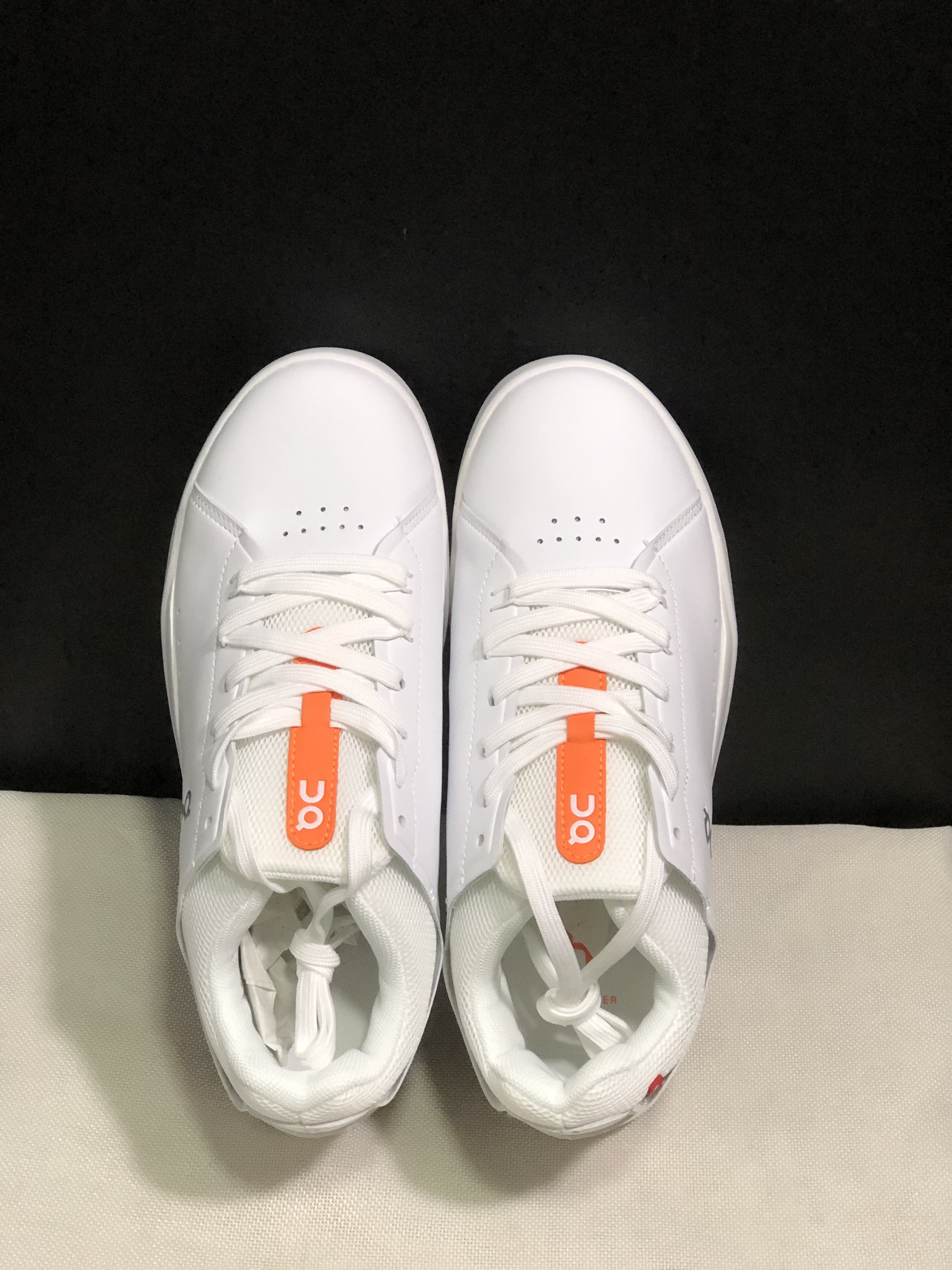 On Running The Roger Spin White Board Shoes