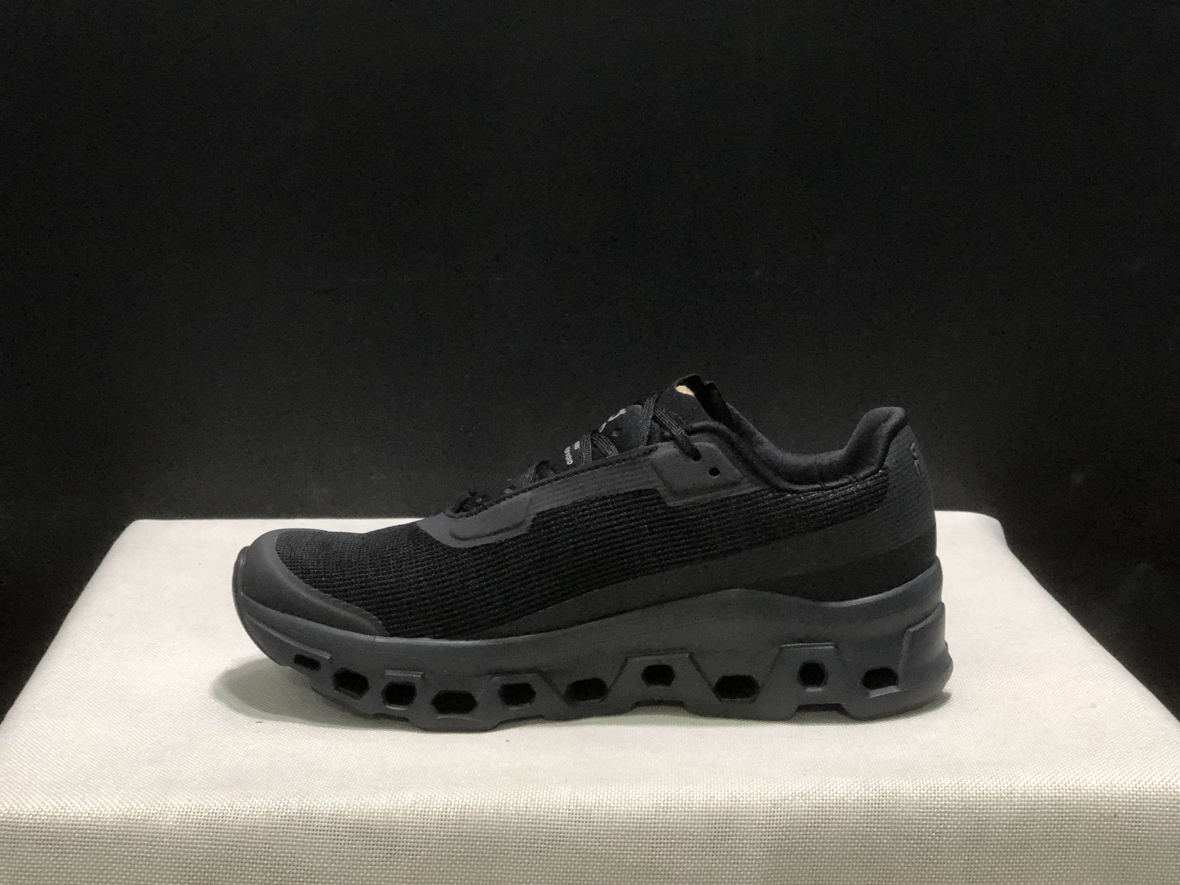 On Running Cloudmonster Void 1 M Casual Running Shoes All Black